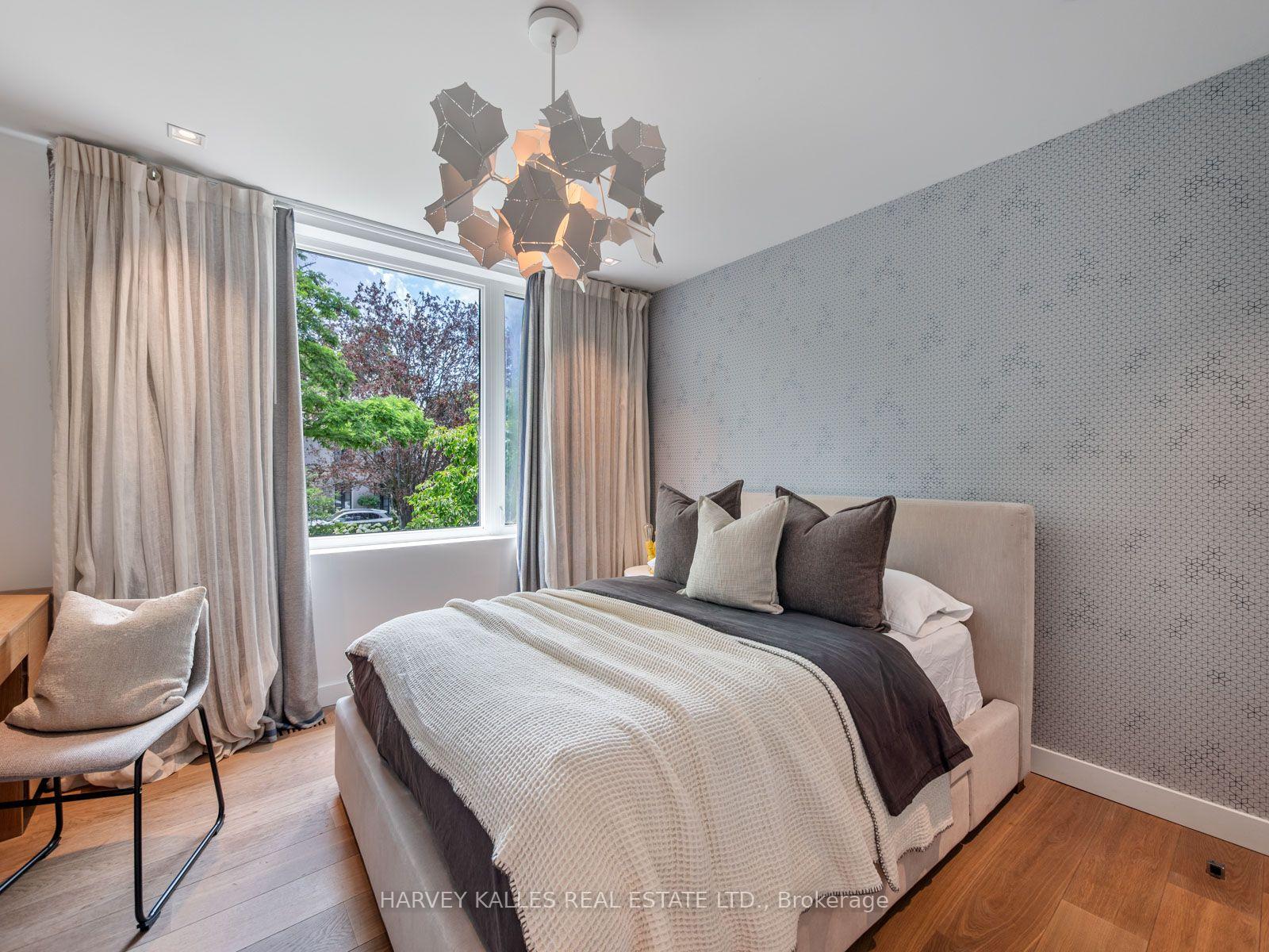 Photo 35 of 75 Ardwold Gate, Toronto, Casa Loma — HOMEH