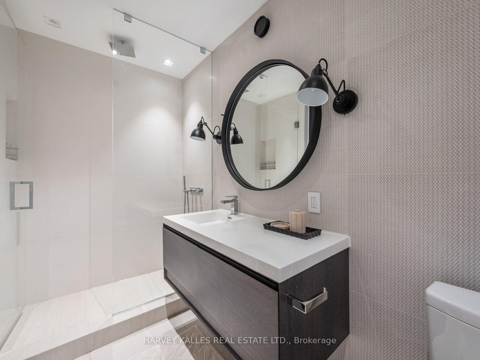 Photo 36 of 75 Ardwold Gate, Toronto, Casa Loma — HOMEH