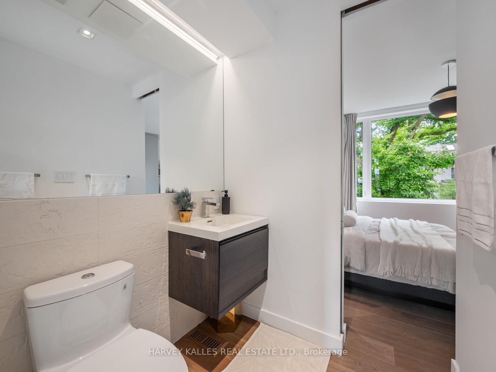 Photo 38 of 75 Ardwold Gate, Toronto, Casa Loma — HOMEH