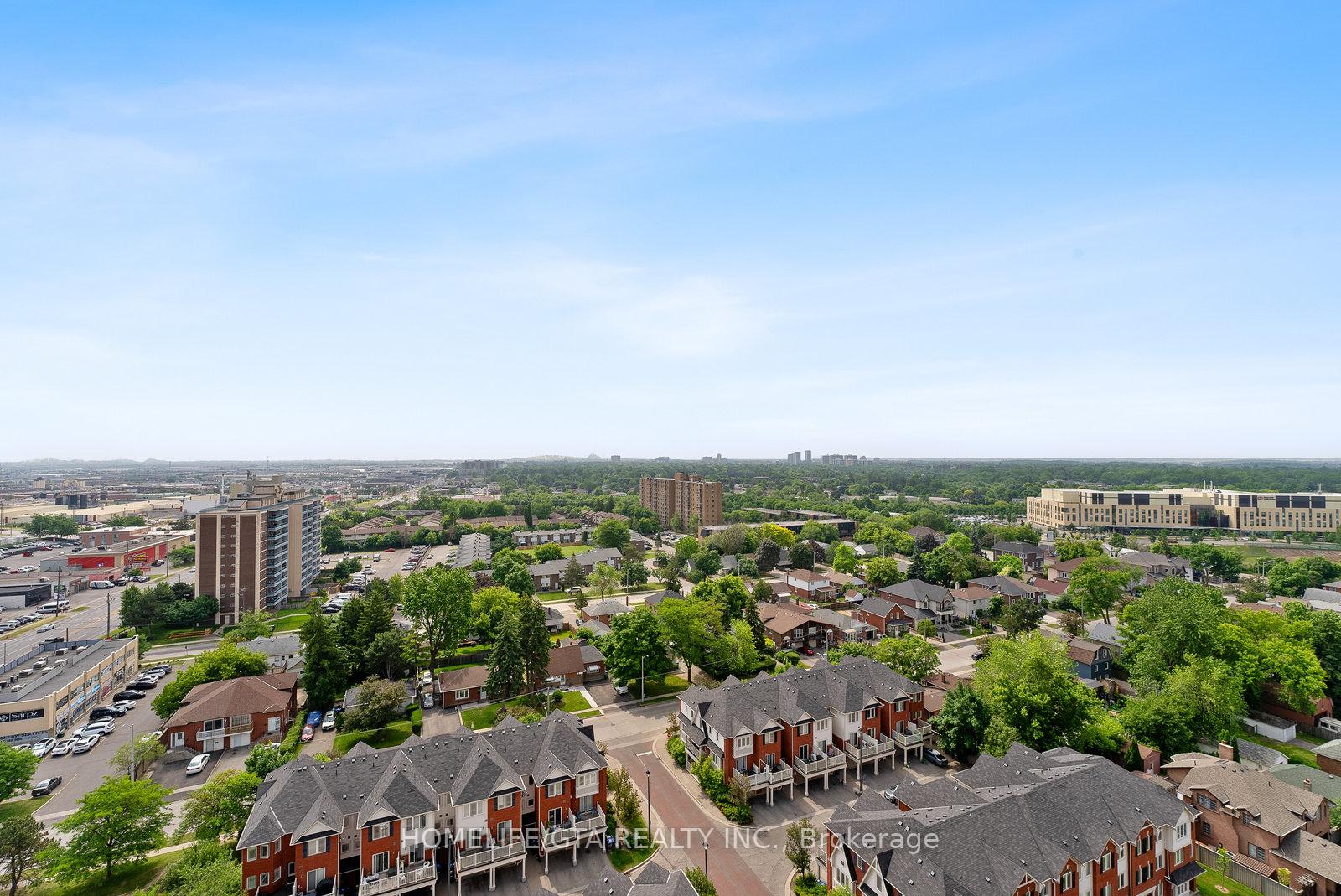 Photo 2 of Unit 1503, 215 Queen Street E, Brampton, Queen Street Corridor — HOMEH