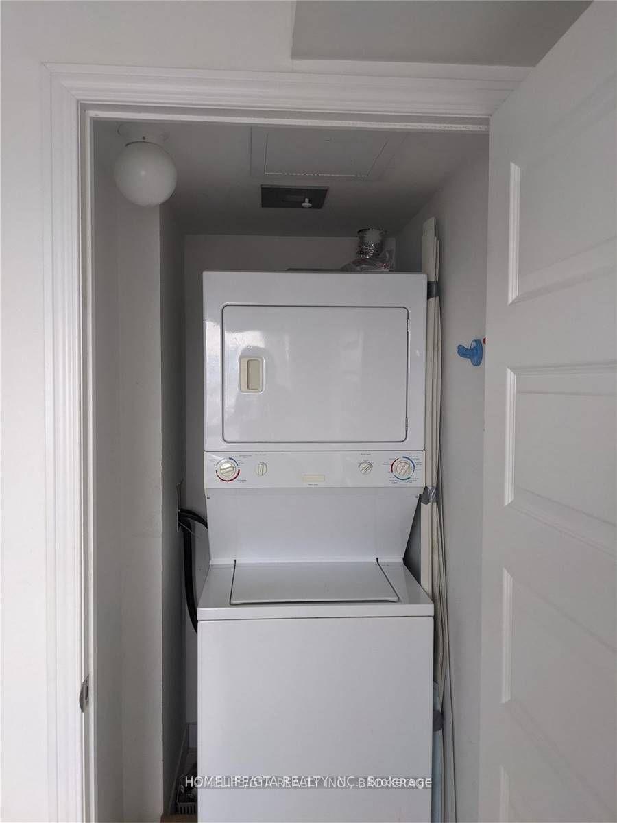 Photo 14 of Unit 1503, 215 Queen Street E, Brampton, Queen Street Corridor — HOMEH