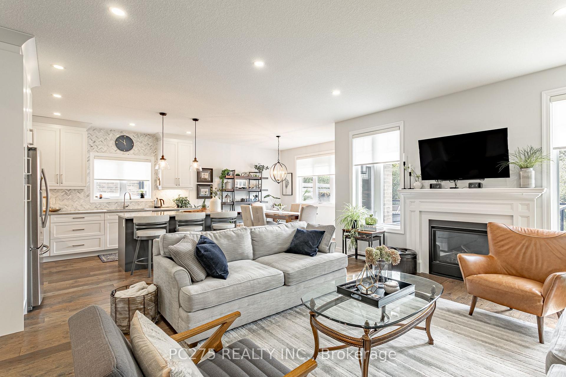 Photo 12 of 9 Foxborough Place, Thames Centre, Thorndale — HOMEH
