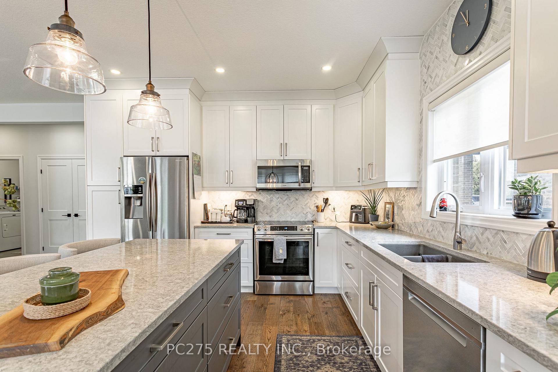Photo 21 of 9 Foxborough Place, Thames Centre, Thorndale — HOMEH