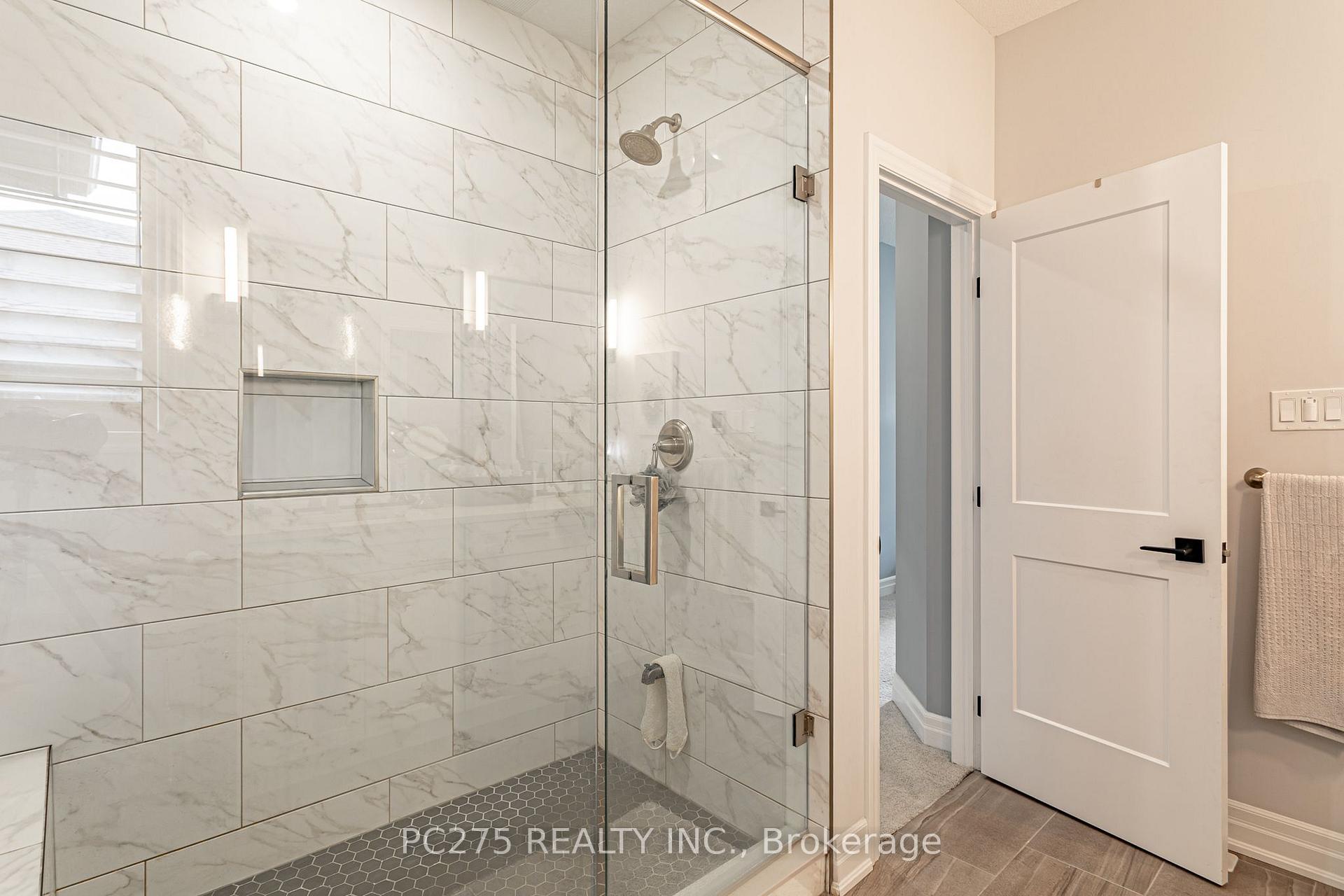 Photo 28 of 9 Foxborough Place, Thames Centre, Thorndale — HOMEH