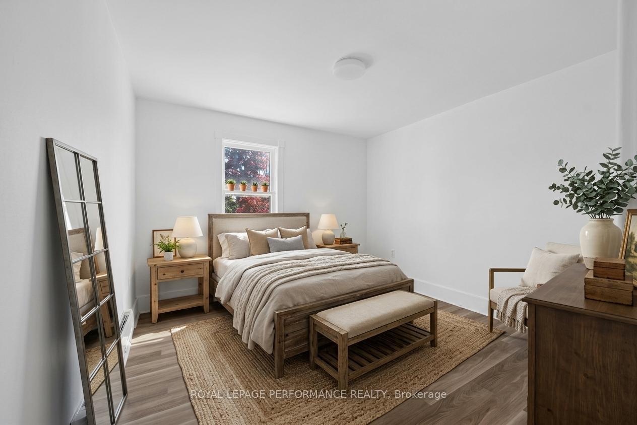 Photo 22 of 139 8th Street W, Cornwall, Cornwall — HOMEH