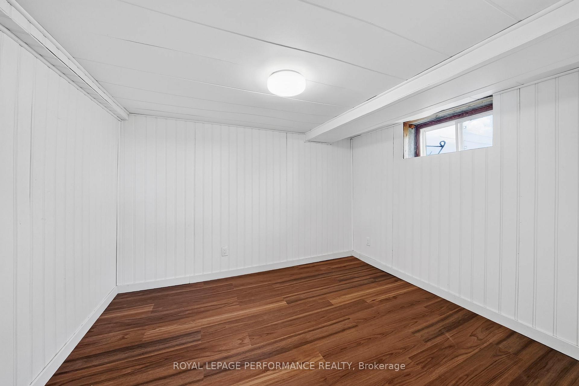 Photo 36 of 139 8th Street W, Cornwall, Cornwall — HOMEH