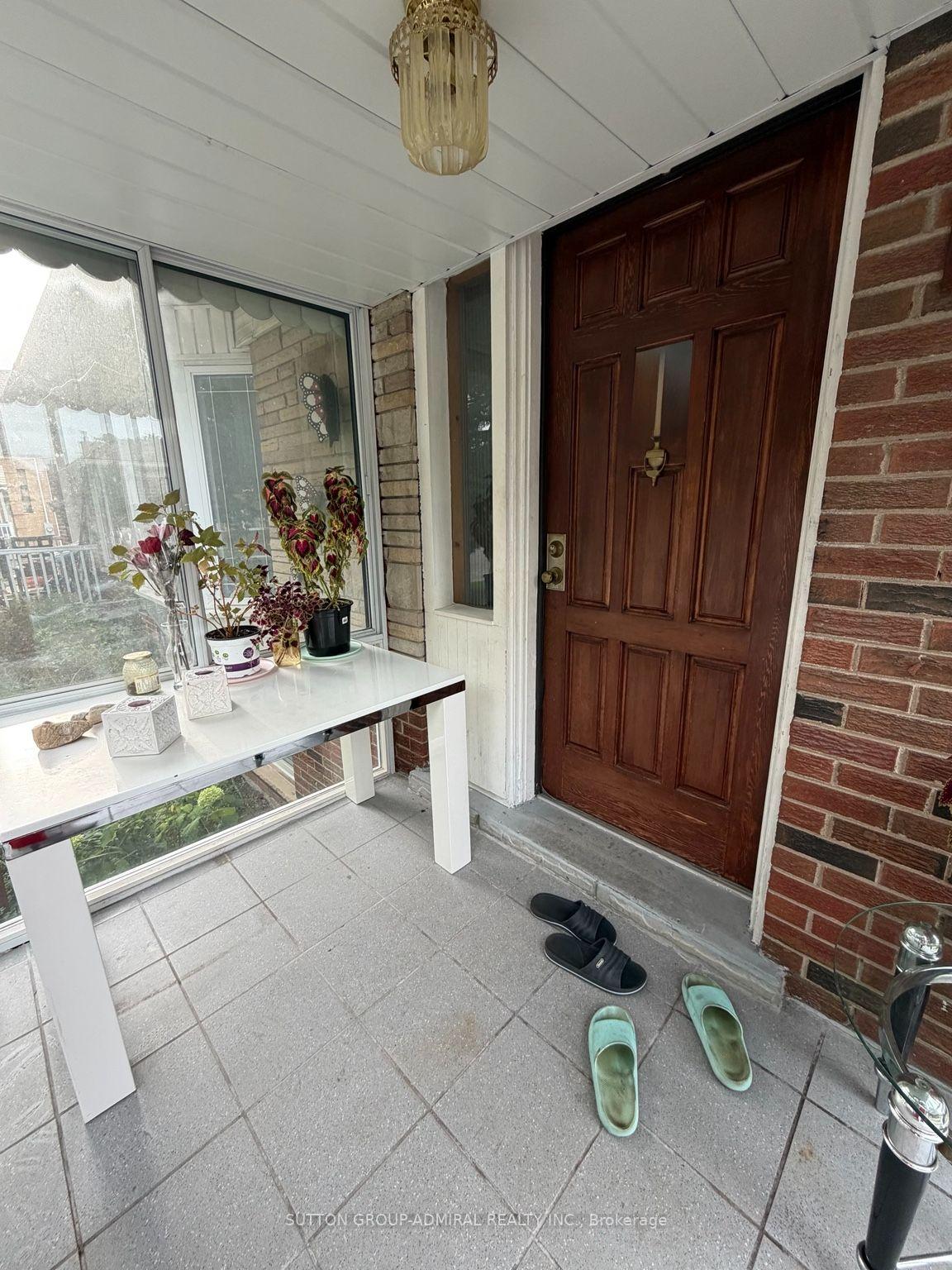 Photo 20 of 237 Zelda Crescent, Richmond Hill, Crosby — HOMEH