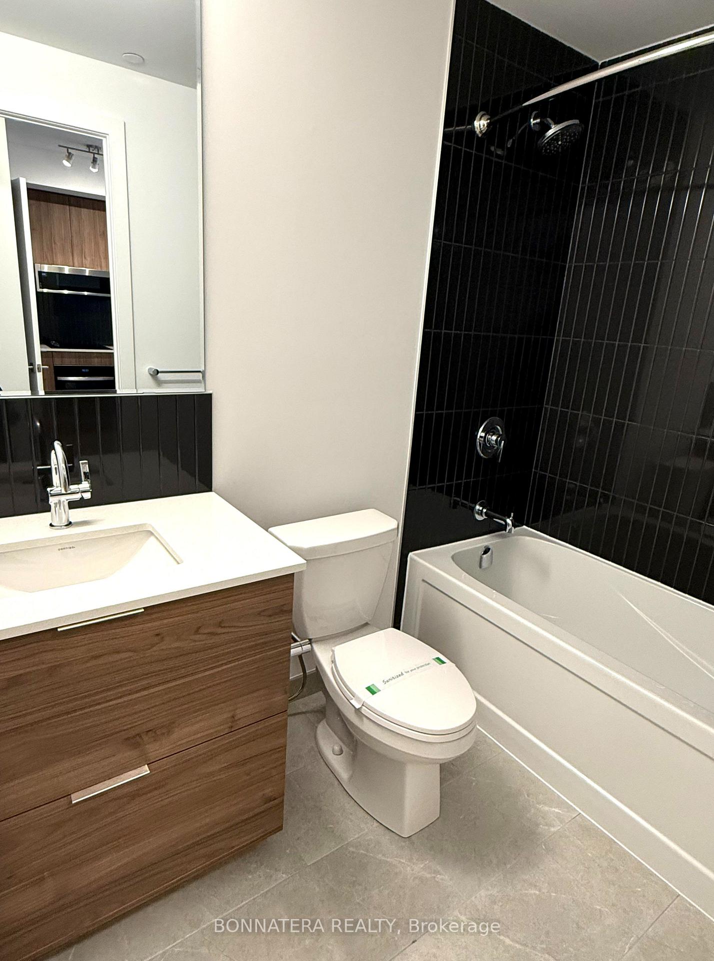 Photo 11 of Unit 248, 2501 Saw Whet Boulevard, Oakville, Glen Abbey — HOMEH