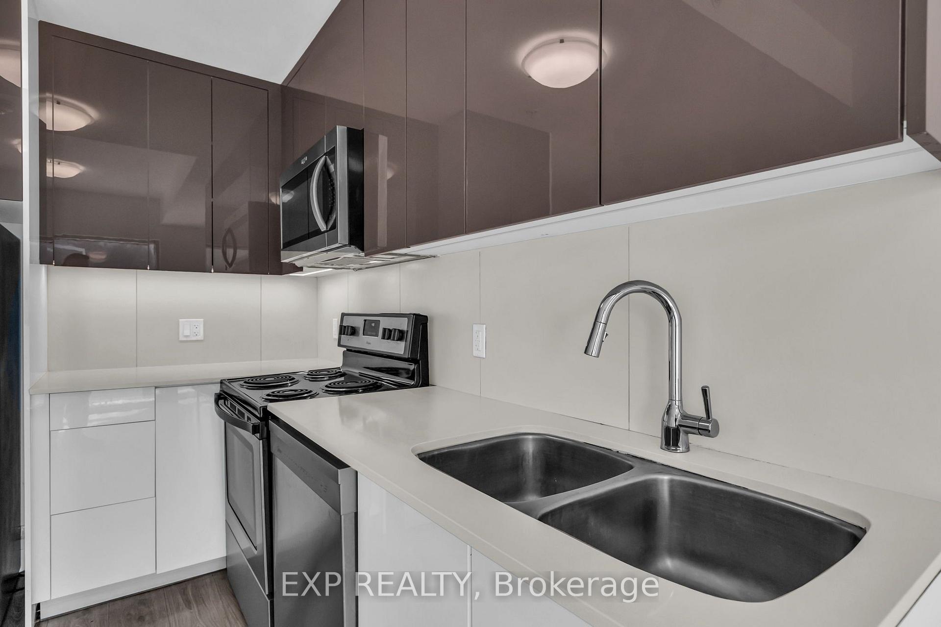 Photo 17 of Unit 304, 60 Frederick Street, Kitchener, City Commercial Core — HOMEH