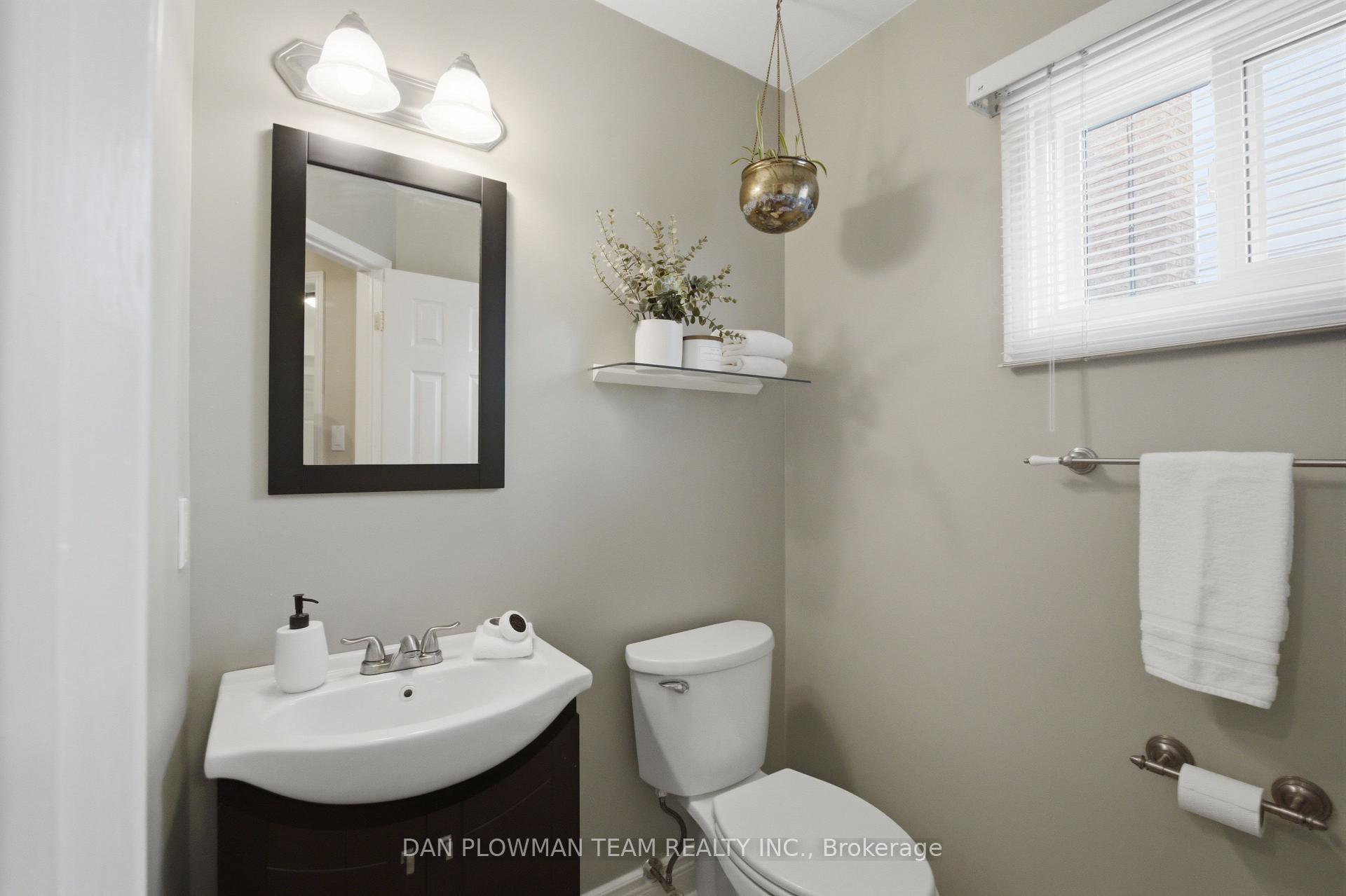 Photo 16 of 6 Saddlebrook Court, Clarington, Courtice — HOMEH