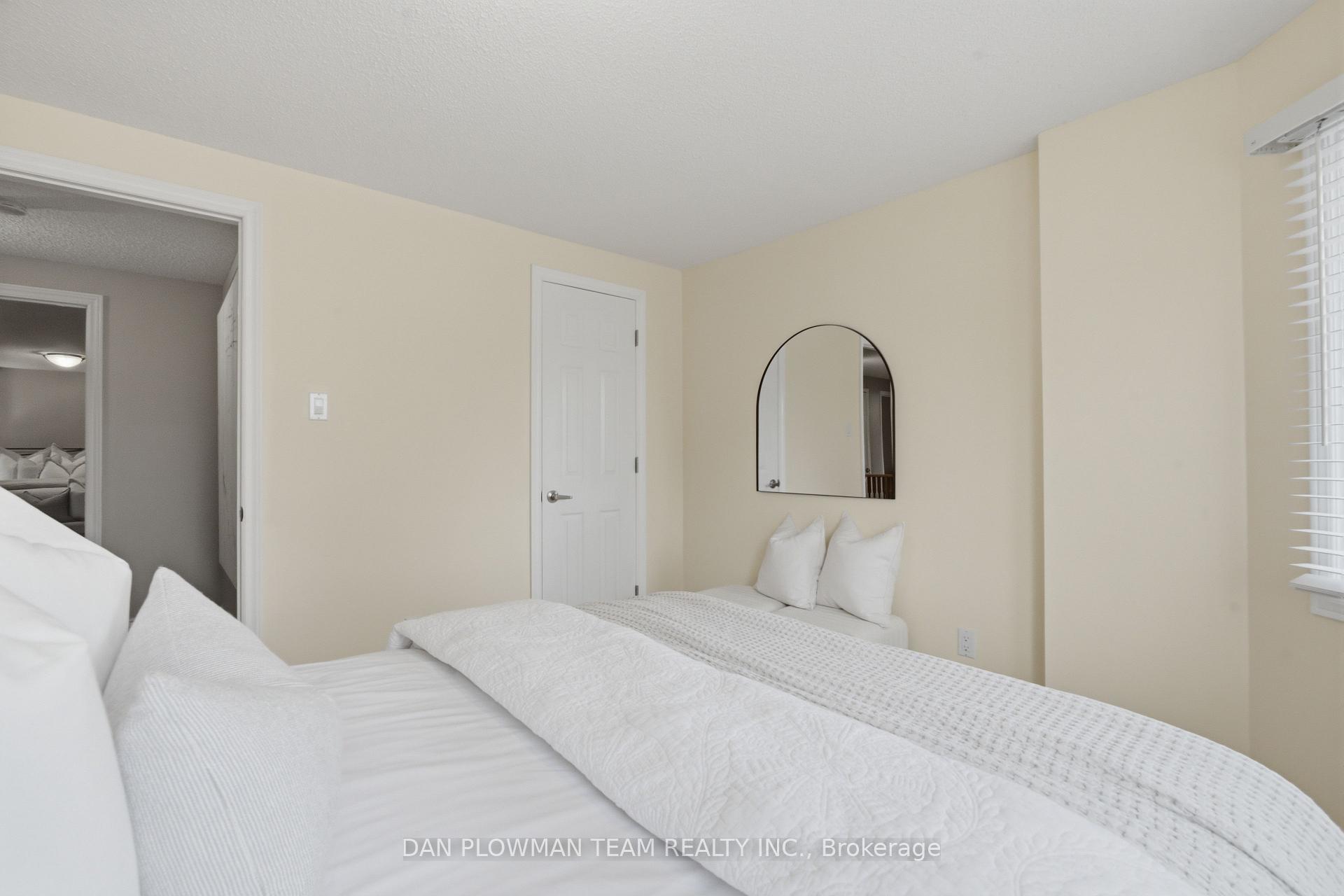 Photo 26 of 6 Saddlebrook Court, Clarington, Courtice — HOMEH