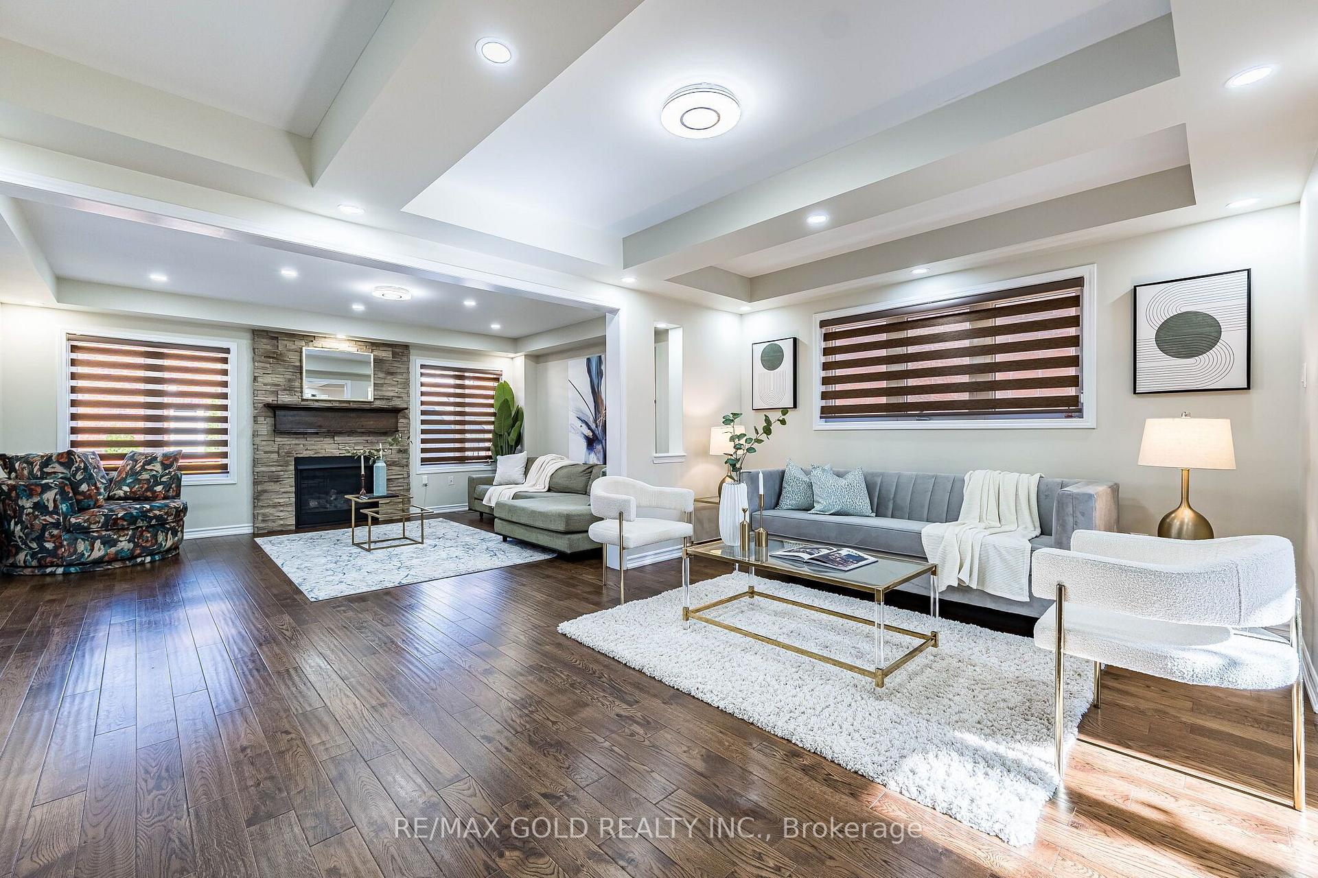 Photo 8 of 169 Robert Parkinson Drive, Brampton, Northwest Brampton — HOMEH