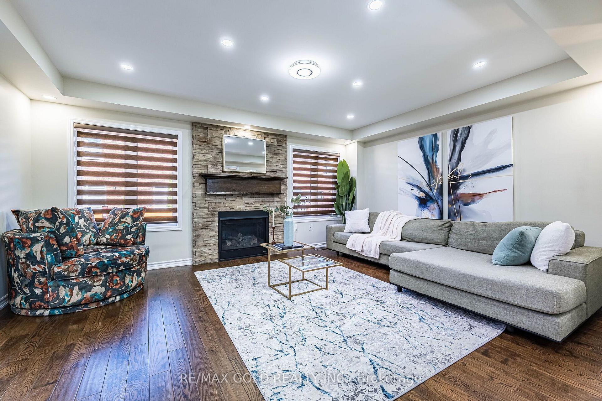 Photo 9 of 169 Robert Parkinson Drive, Brampton, Northwest Brampton — HOMEH