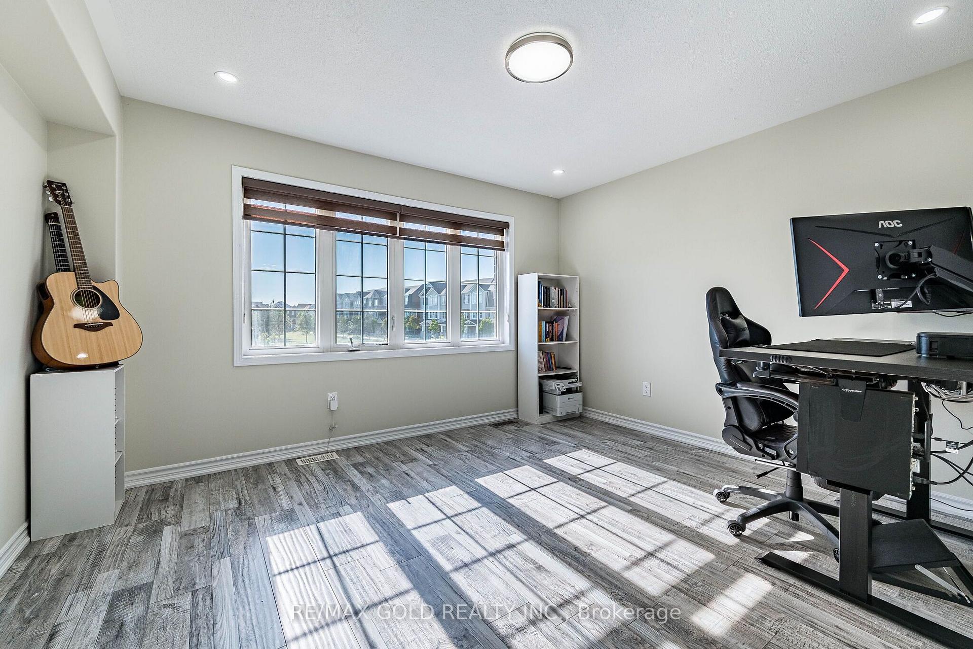 Photo 26 of 169 Robert Parkinson Drive, Brampton, Northwest Brampton — HOMEH
