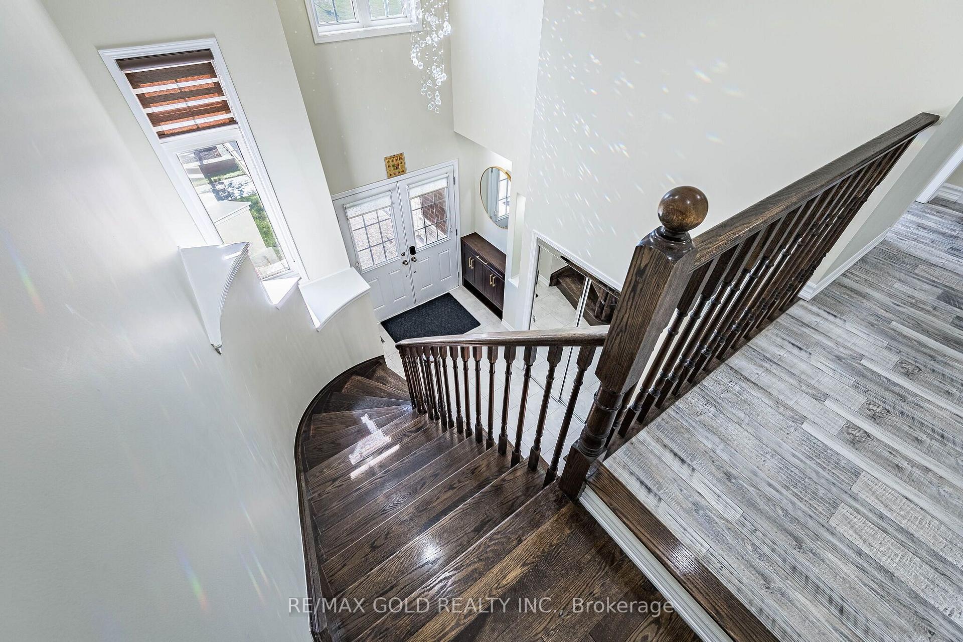 Photo 31 of 169 Robert Parkinson Drive, Brampton, Northwest Brampton — HOMEH