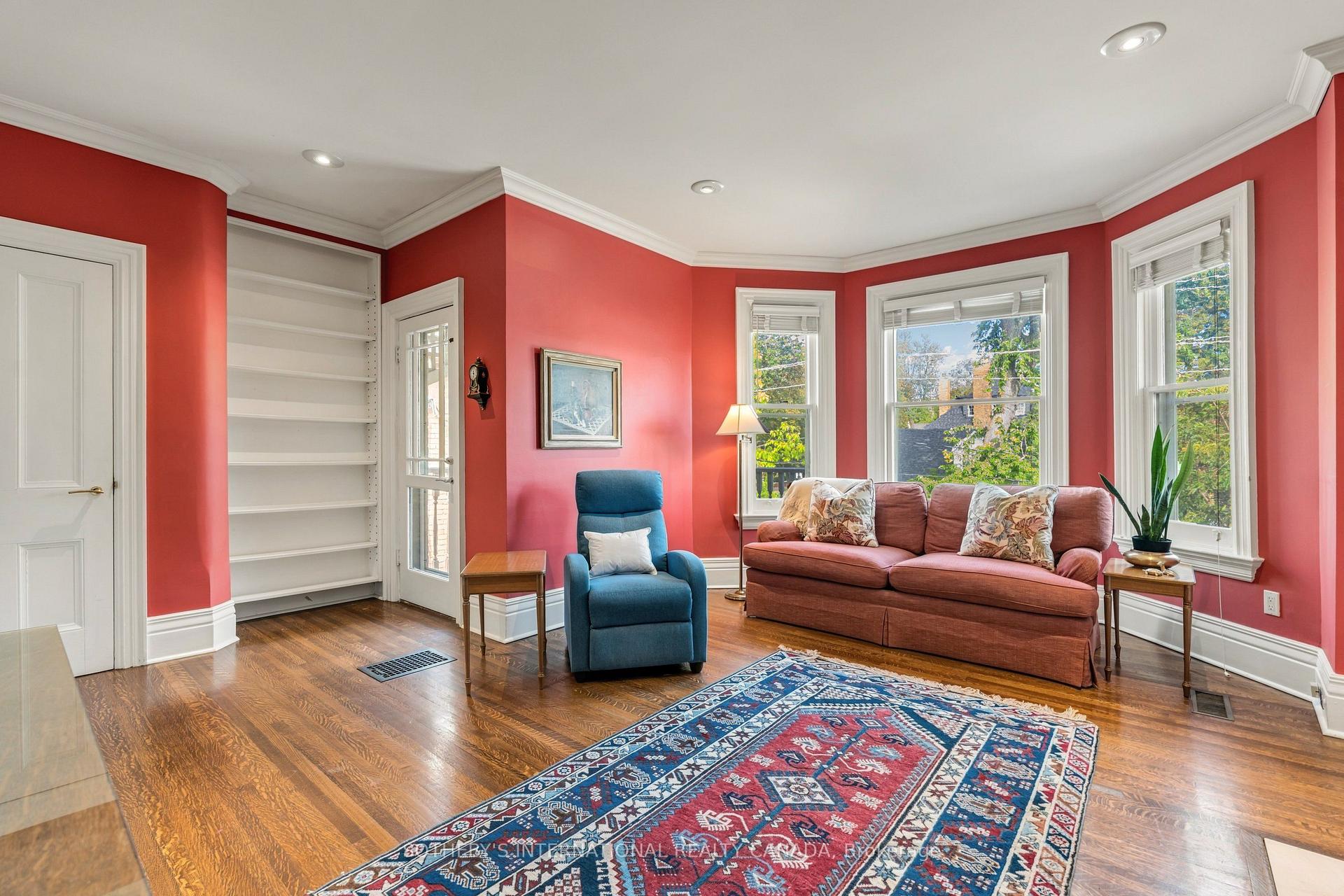 Photo 4 of 135 Roxborough Street E, Toronto, Rosedale-Moore Park — HOMEH