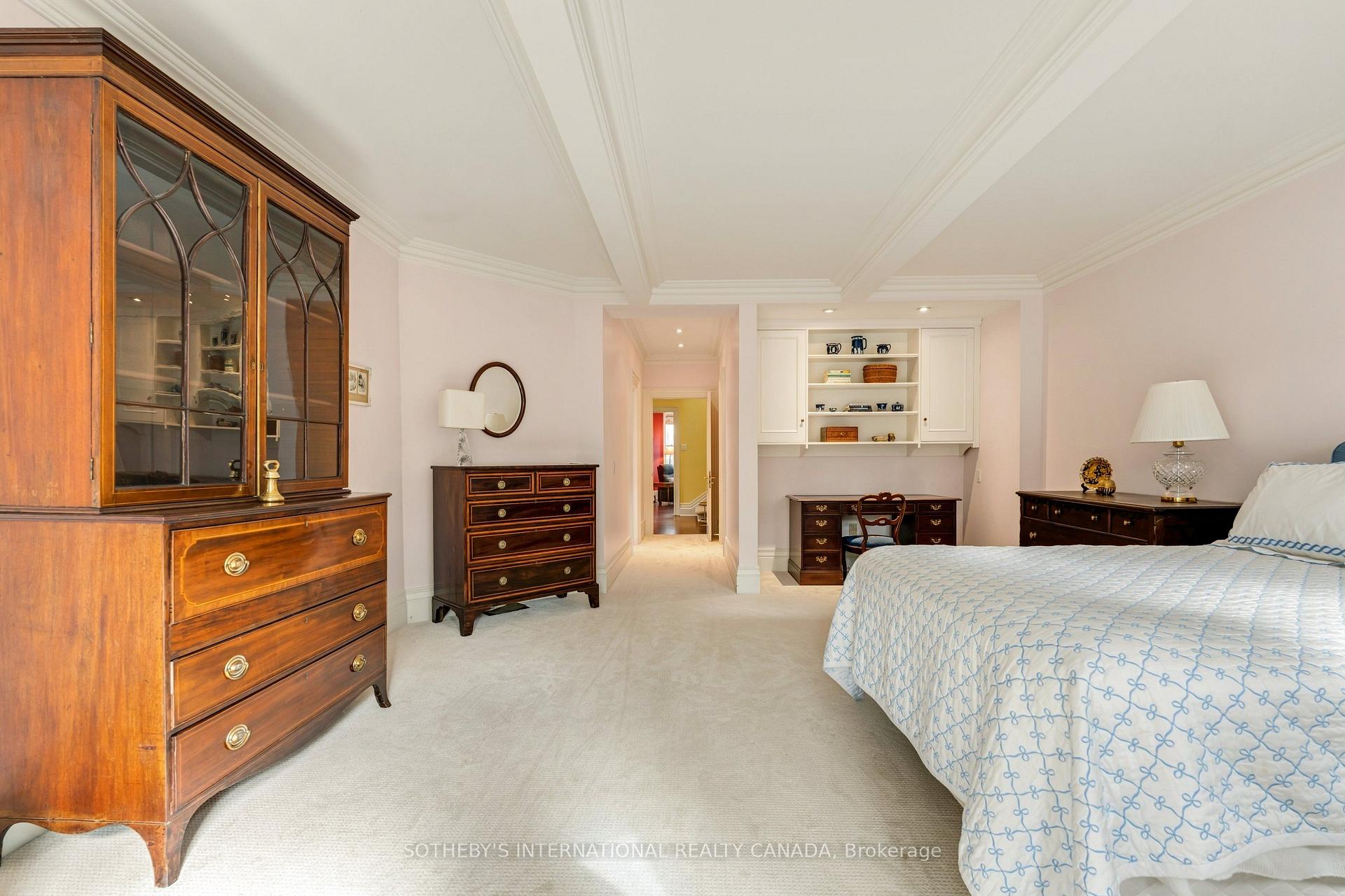 Photo 13 of 135 Roxborough Street E, Toronto, Rosedale-Moore Park — HOMEH