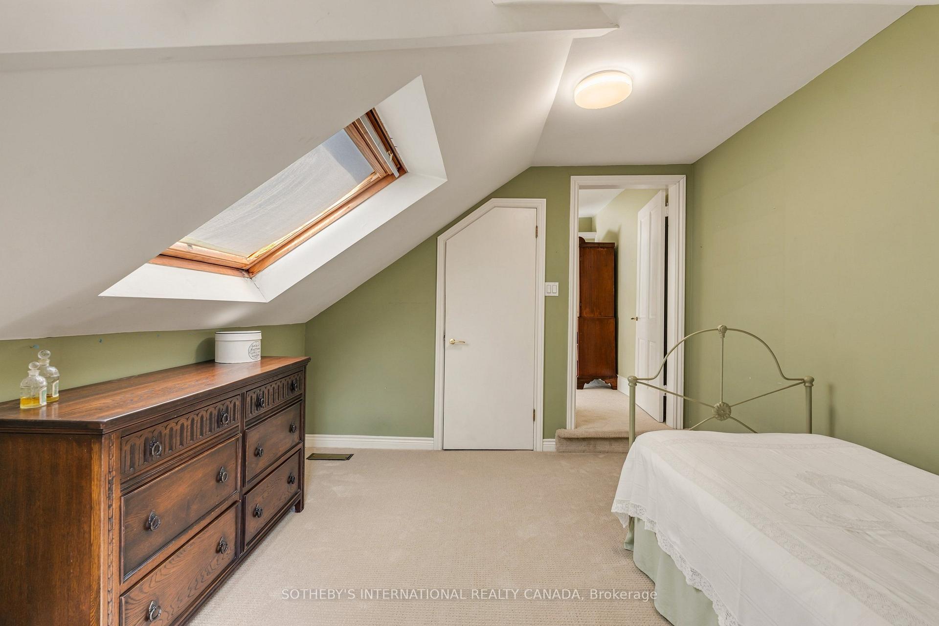Photo 20 of 135 Roxborough Street E, Toronto, Rosedale-Moore Park — HOMEH