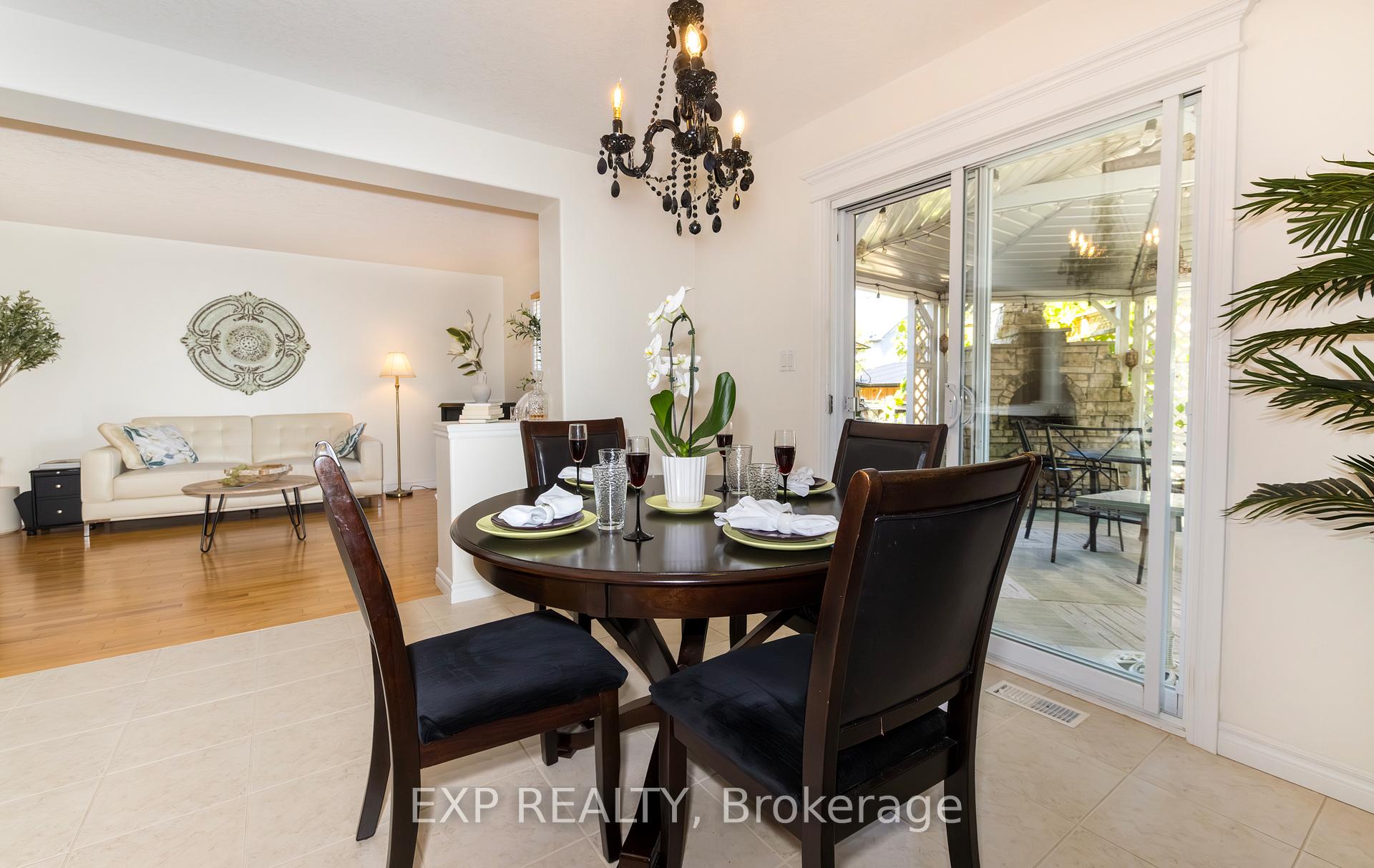 Photo 17 of 105 Hampson Crescent, Guelph/Eramosa, Rockwood — HOMEH