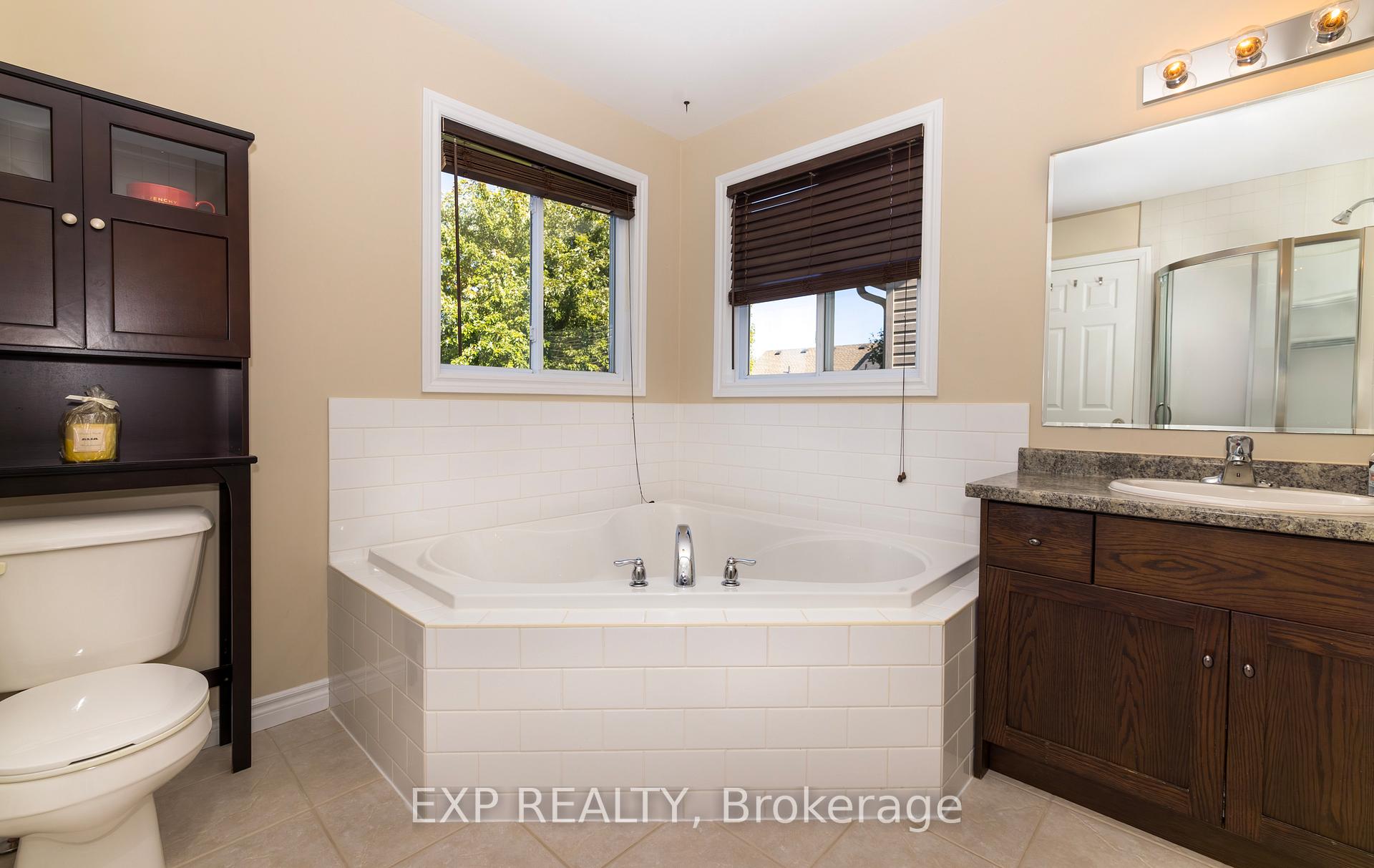 Photo 28 of 105 Hampson Crescent, Guelph/Eramosa, Rockwood — HOMEH