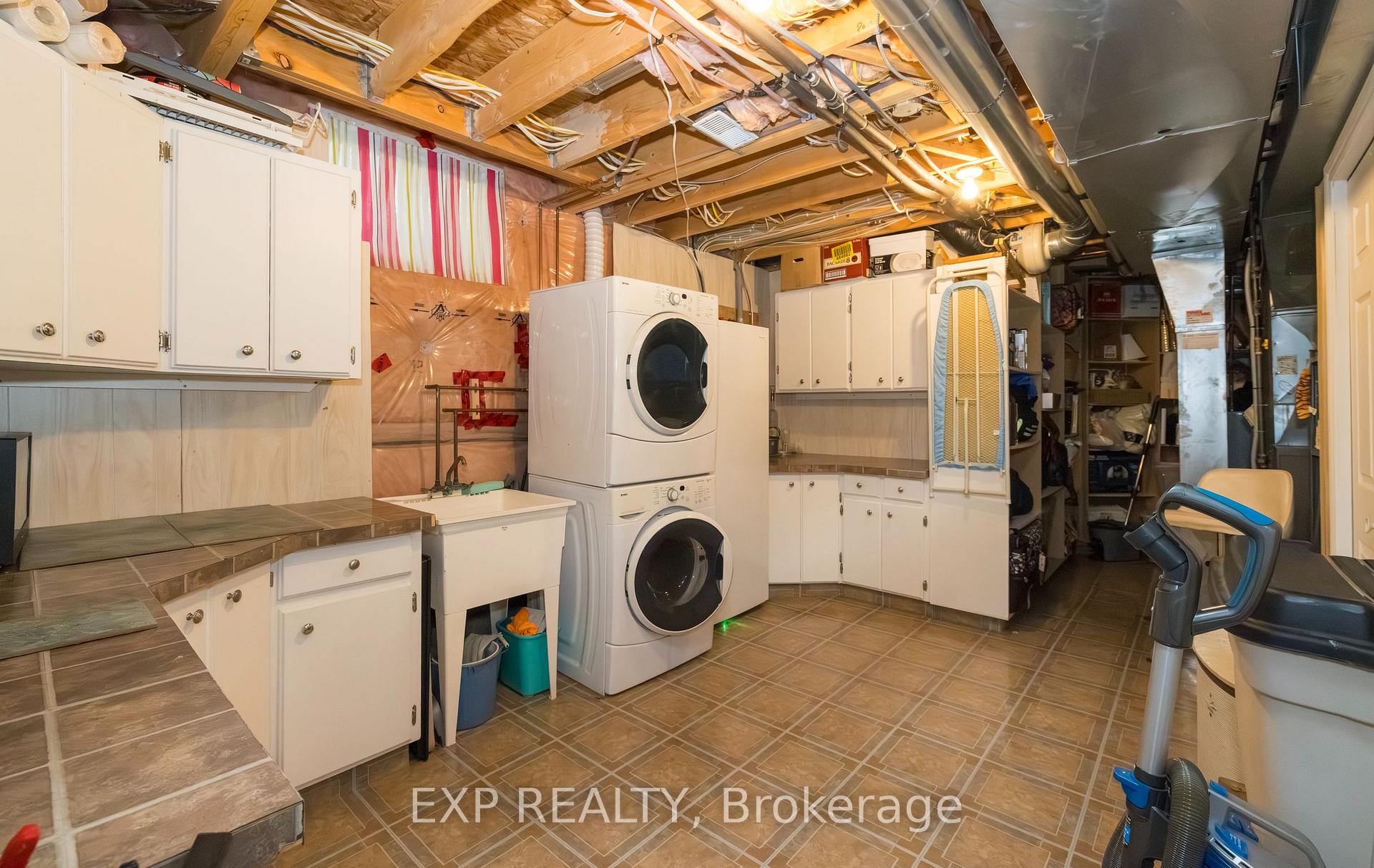 Photo 39 of 105 Hampson Crescent, Guelph/Eramosa, Rockwood — HOMEH