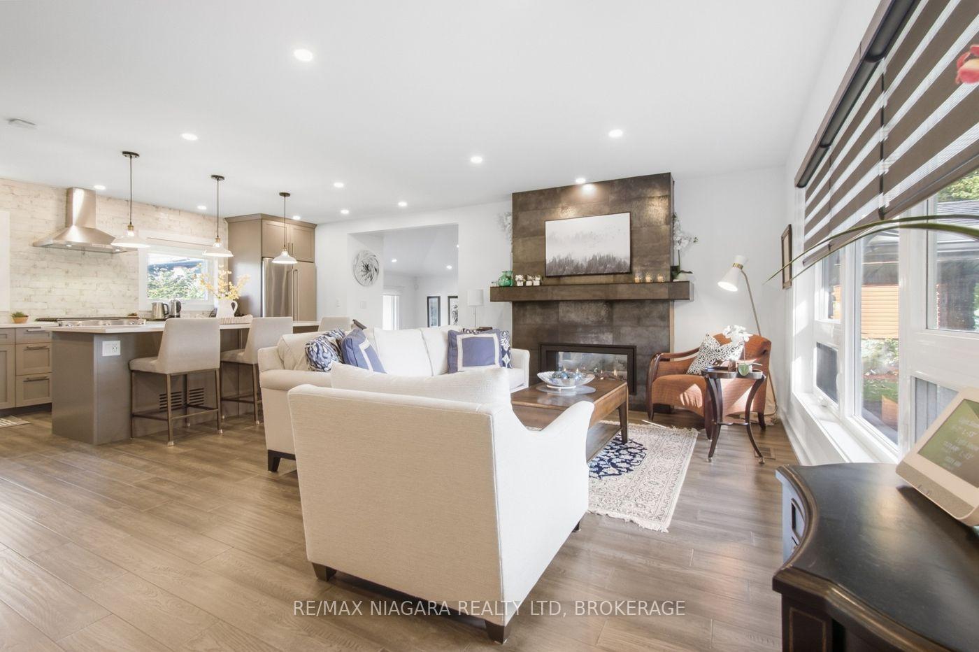 Photo 8 of 9 Bishops Road, St. Catharines, Vine/Linwell — HOMEH