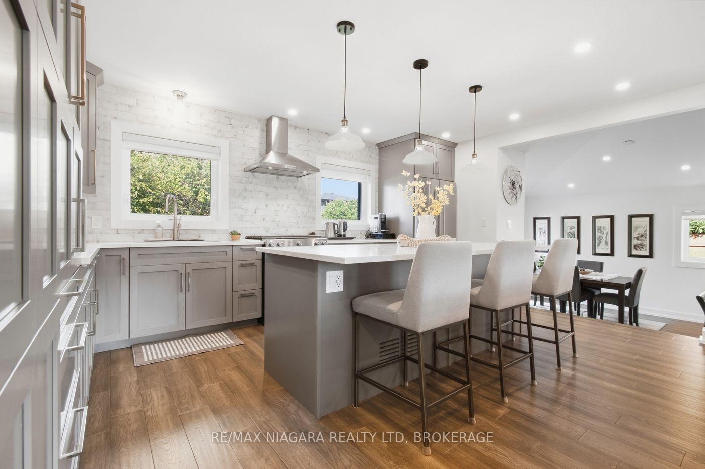 Photo 10 of 9 Bishops Road, St. Catharines, Vine/Linwell — HOMEH