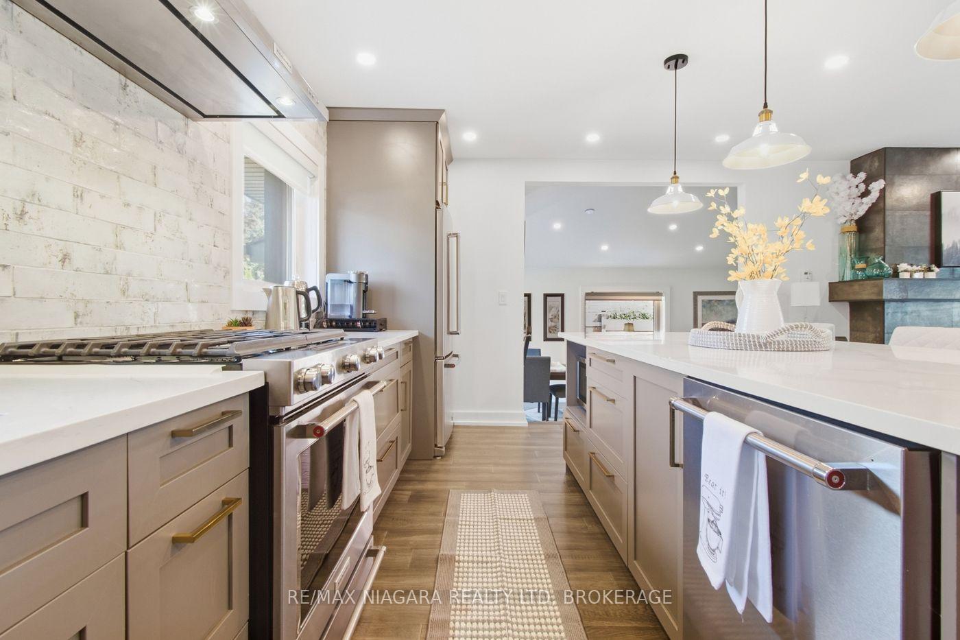 Photo 15 of 9 Bishops Road, St. Catharines, Vine/Linwell — HOMEH