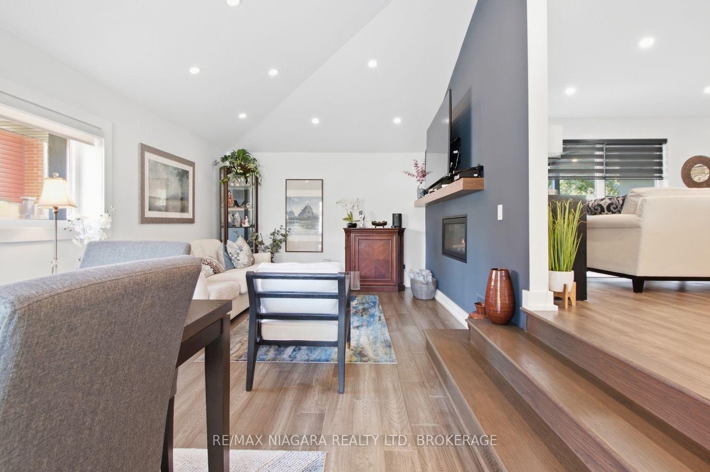 Photo 16 of 9 Bishops Road, St. Catharines, Vine/Linwell — HOMEH