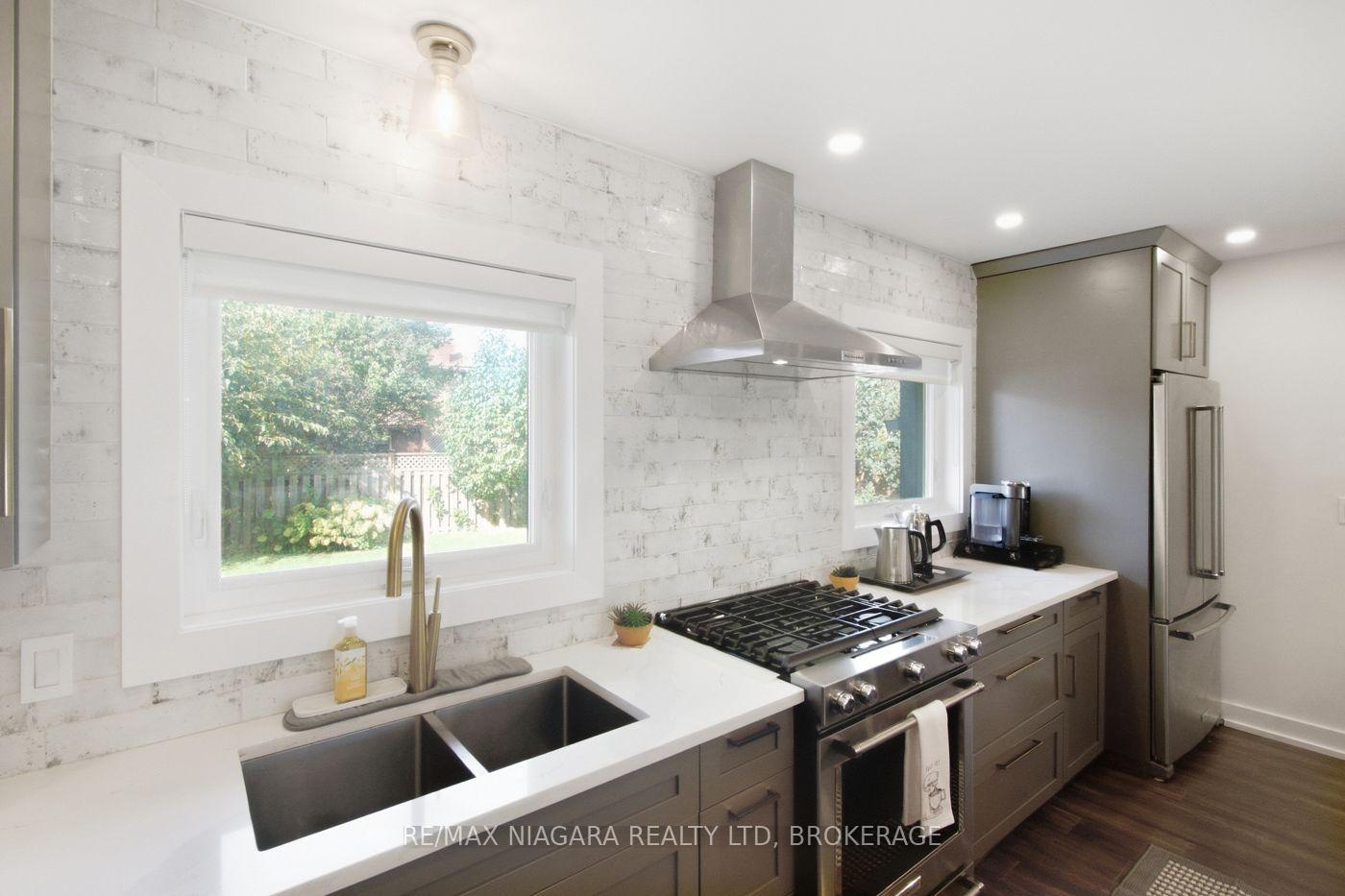 Photo 25 of 9 Bishops Road, St. Catharines, Vine/Linwell — HOMEH