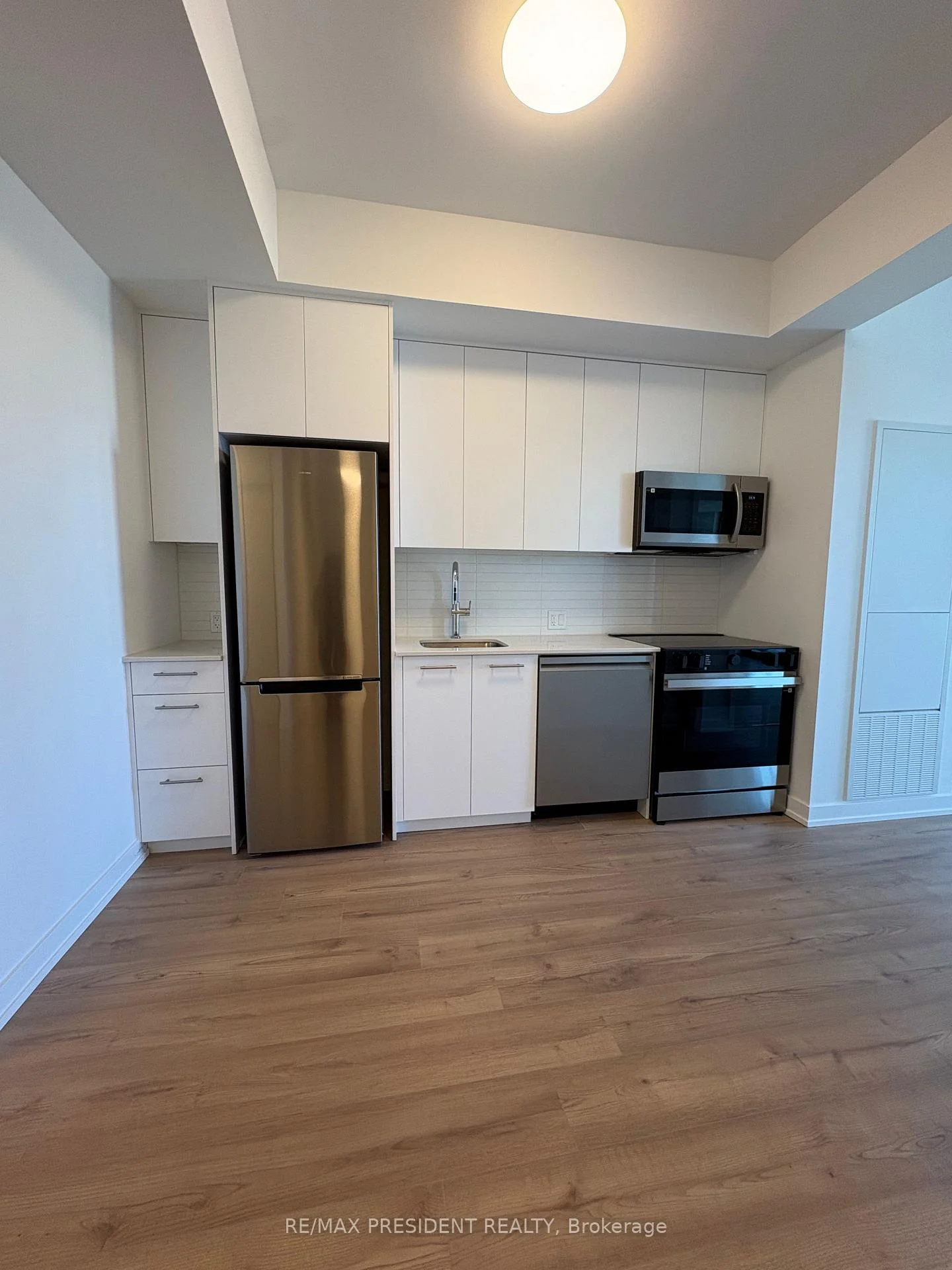 Photo 6 of Unit 1311, 30 Francis Street, Kitchener, City Commercial Core — HOMEH