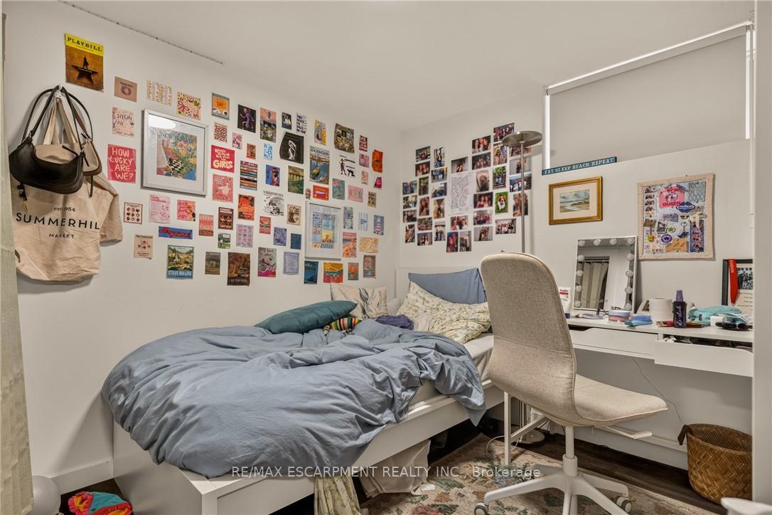 Photo 24 of 15 Mapes Avenue, Hamilton, Westdale — HOMEH