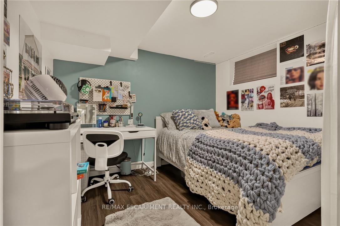 Photo 26 of 15 Mapes Avenue, Hamilton, Westdale — HOMEH