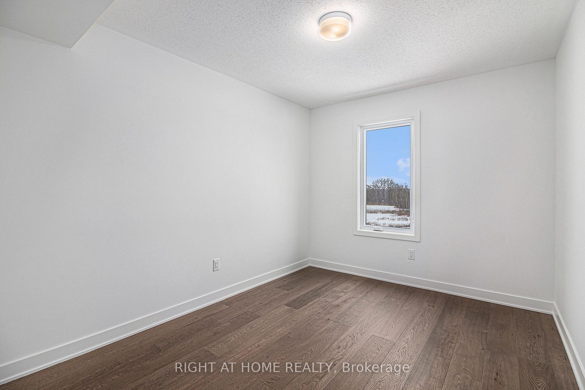 Photo 11 of 402 Mishi, Ottawa, CFB Rockcliffe and Area — HOMEH