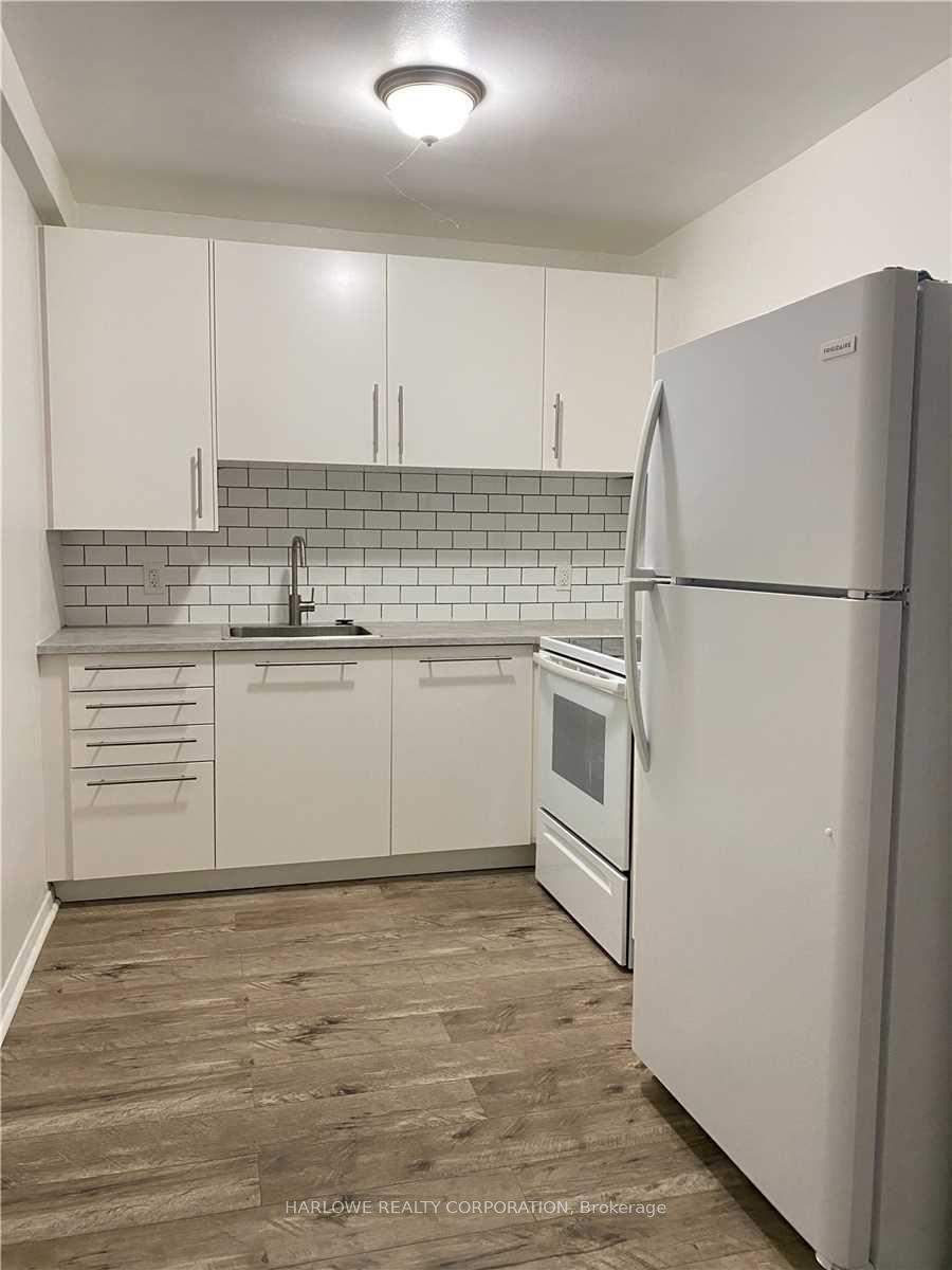 Photo 2 of Unit 104, 660 Eglinton Avenue W, Toronto, Forest Hill North — HOMEH