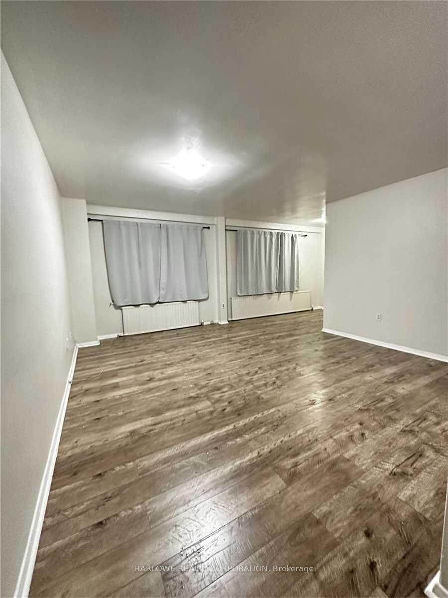 Photo 3 of Unit 104, 660 Eglinton Avenue W, Toronto, Forest Hill North — HOMEH