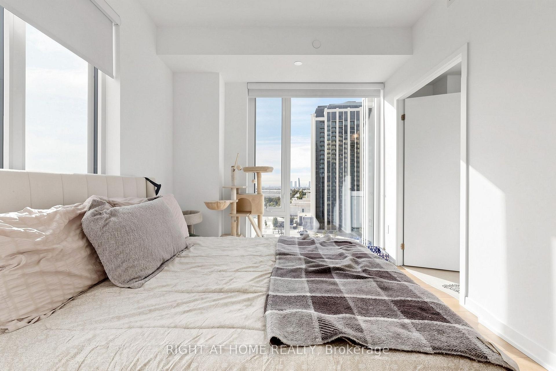 Photo 24 of Unit 909, 474 Caldari Road, Vaughan, Concord — HOMEH
