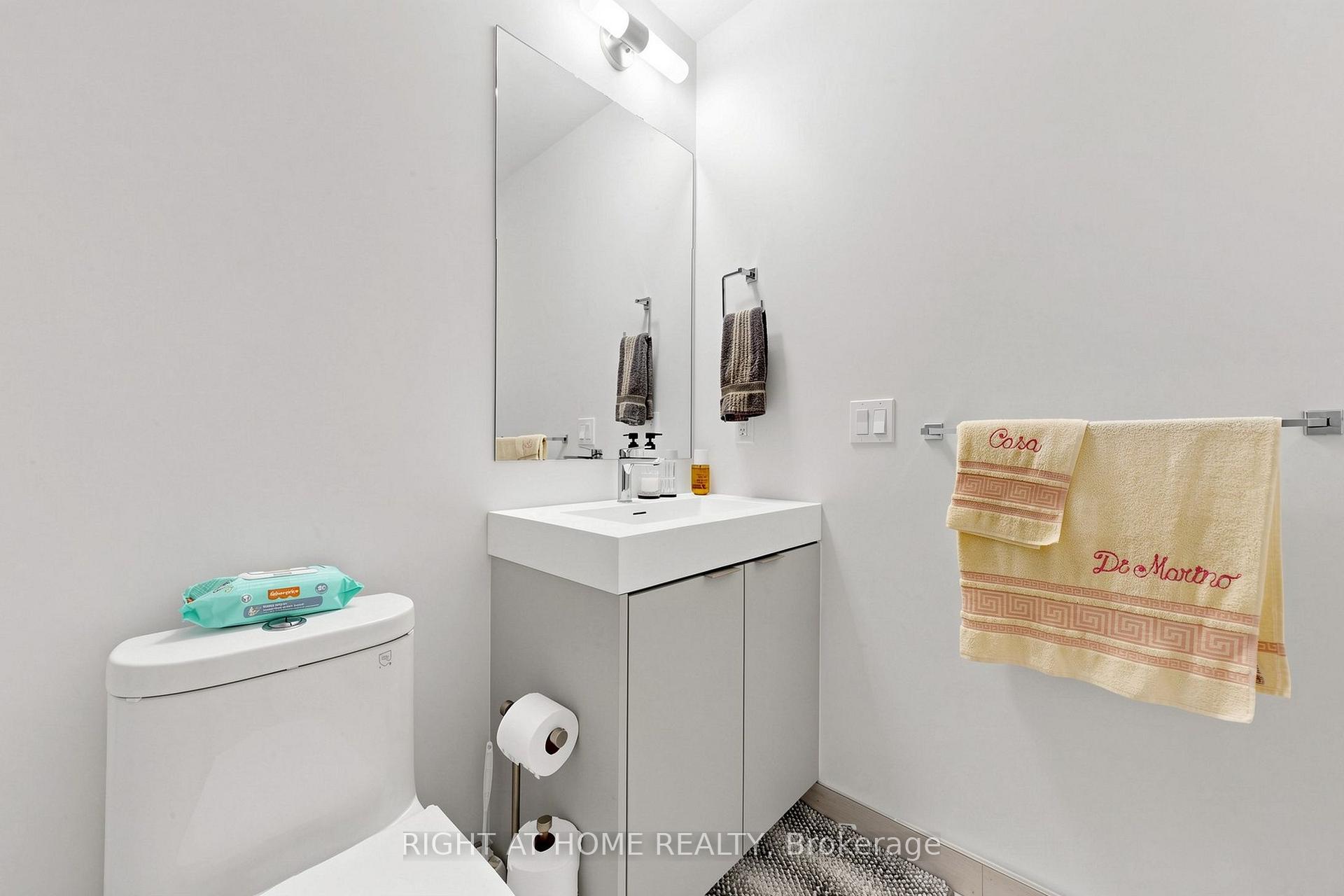 Photo 31 of Unit 909, 474 Caldari Road, Vaughan, Concord — HOMEH