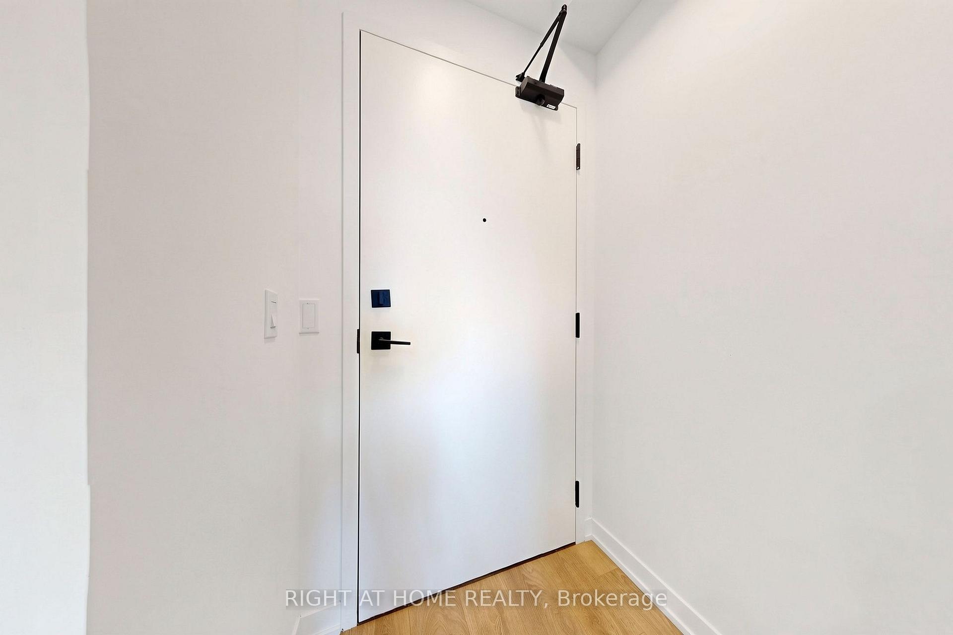 Photo 33 of Unit 909, 474 Caldari Road, Vaughan, Concord — HOMEH