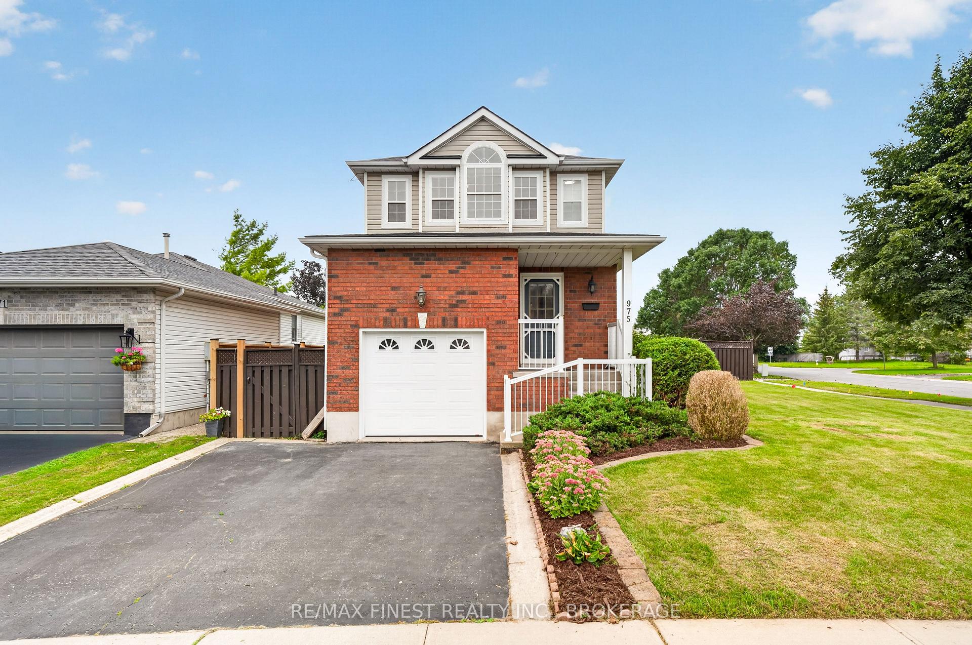 Photo of 975 Ringstead Street