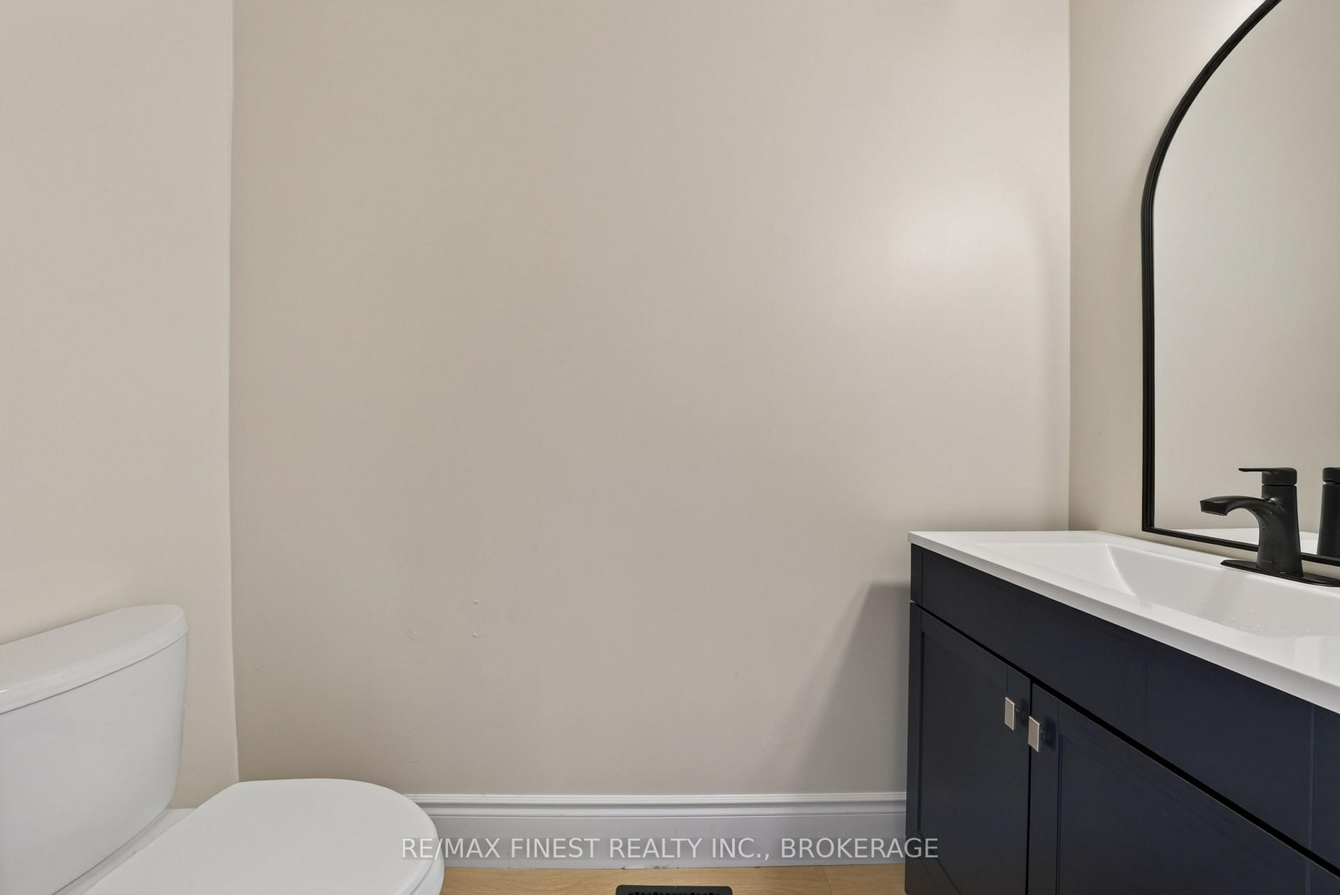 Photo 6 of 975 Ringstead Street, Kingston, City SouthWest — HOMEH