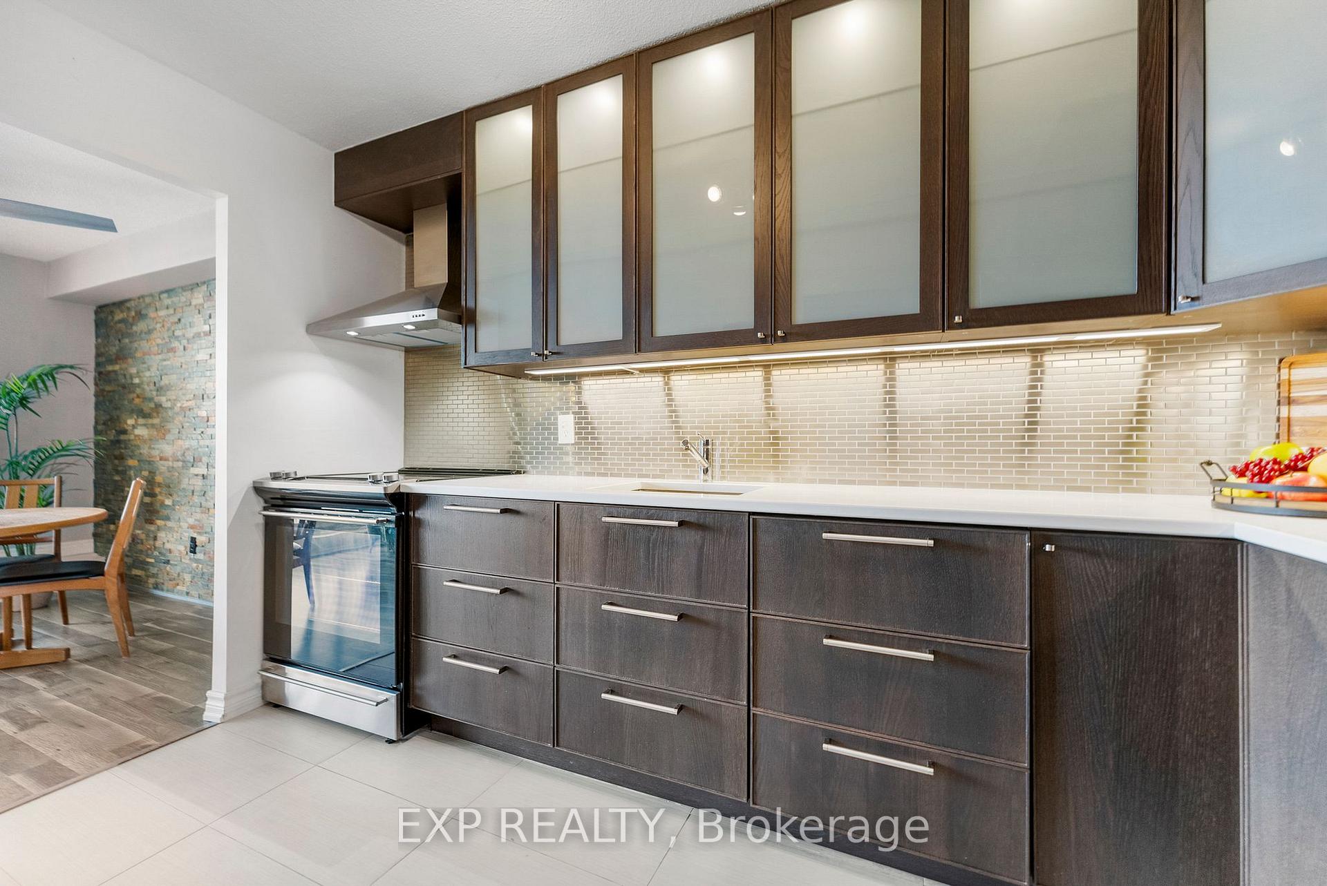 Photo 17 of Unit 1603, 665 Bathgate Drive, Ottawa, Carson Meadows — HOMEH