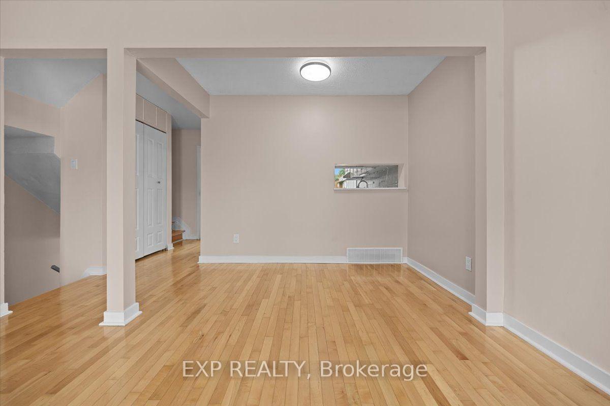 Photo 16 of 1449 Ridgebrook Drive, Ottawa, Pineview — HOMEH