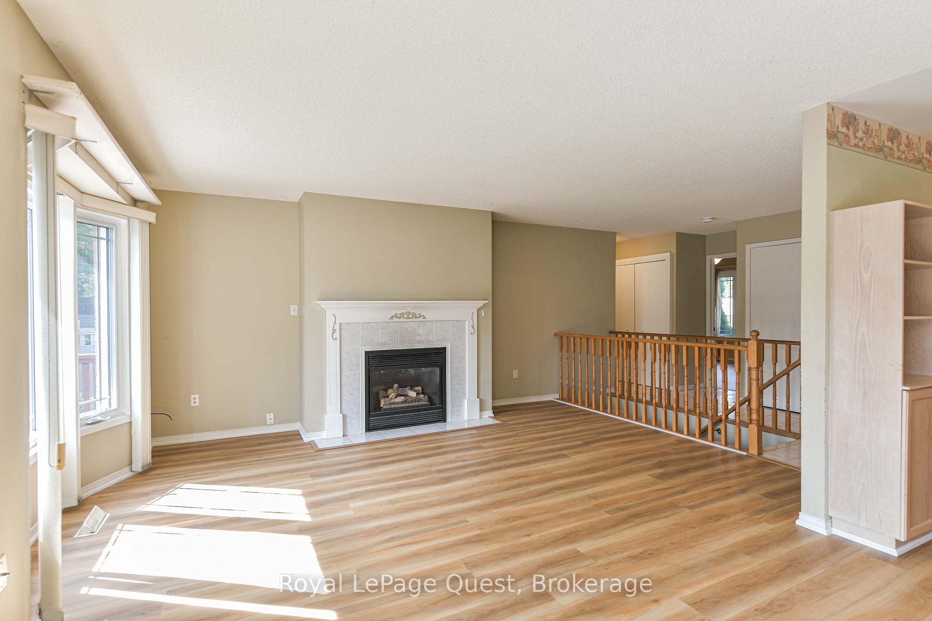 Photo 11 of 37 Ashton Street, Orillia — HOMEH
