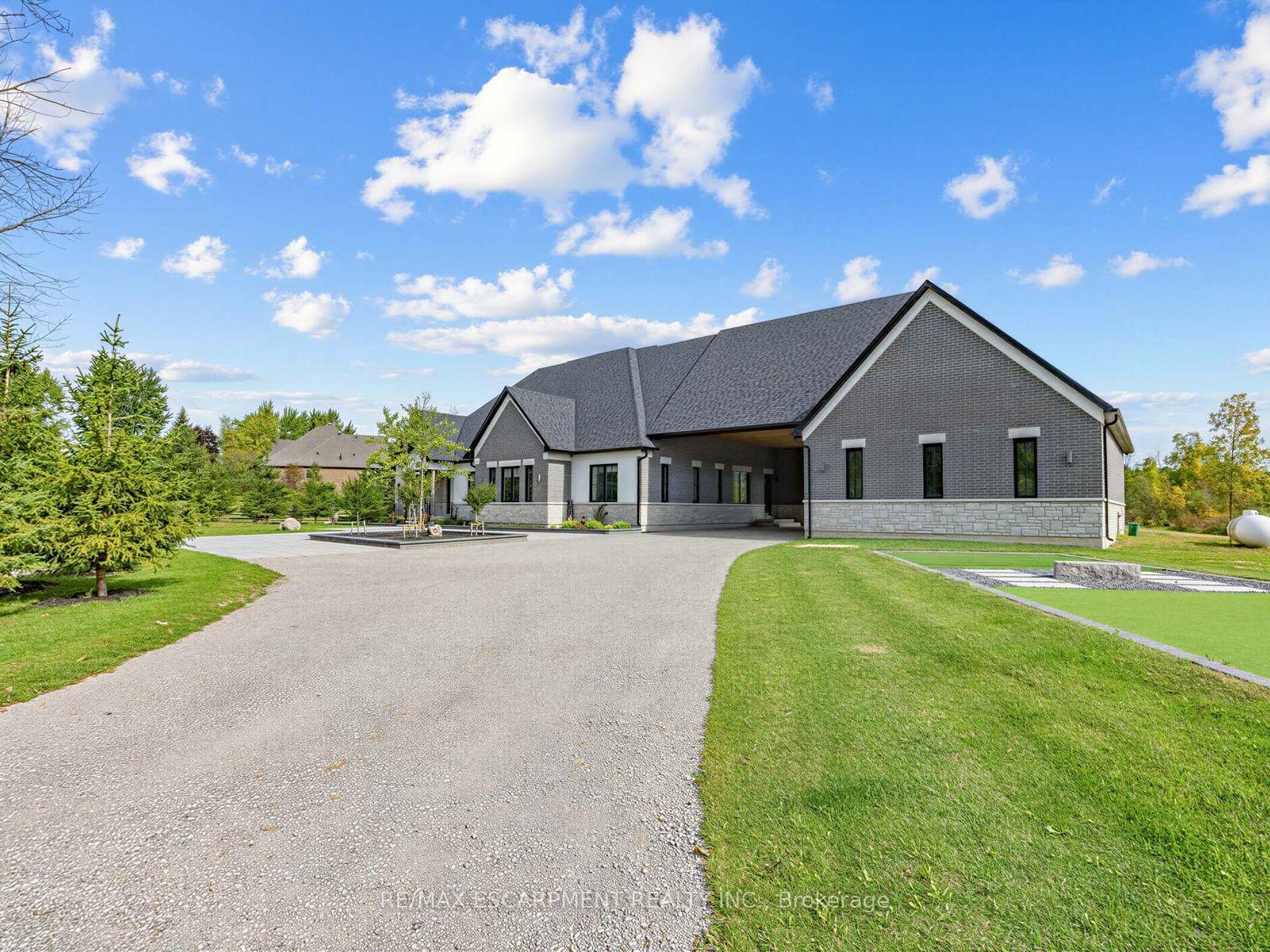Photo 4 of 4143 Concession Rd 11, Puslinch, Rural Puslinch East — HOMEH