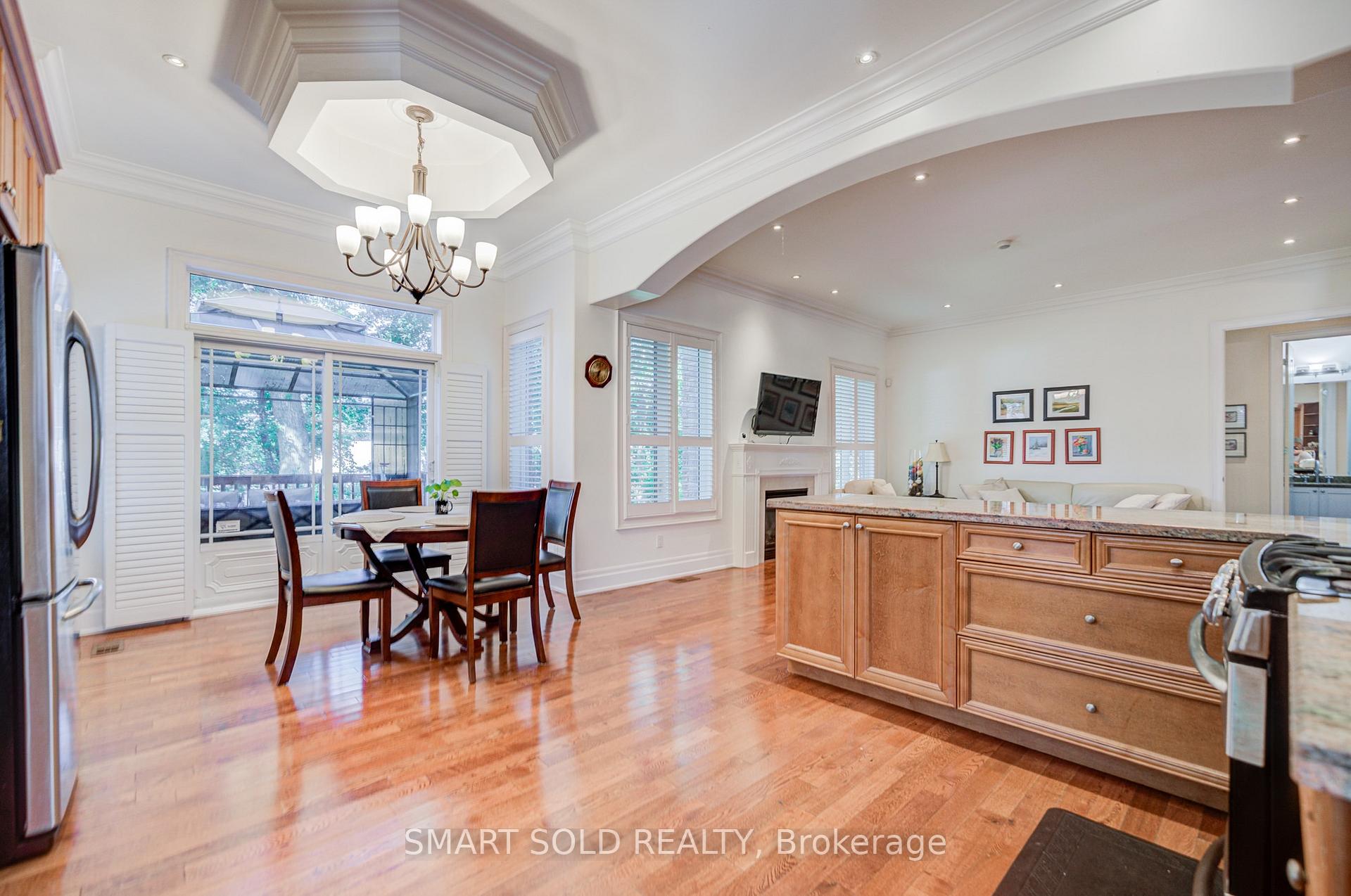 Photo 18 of 6 Brill Crescent, North York, Newtonbrook West — HOMEH