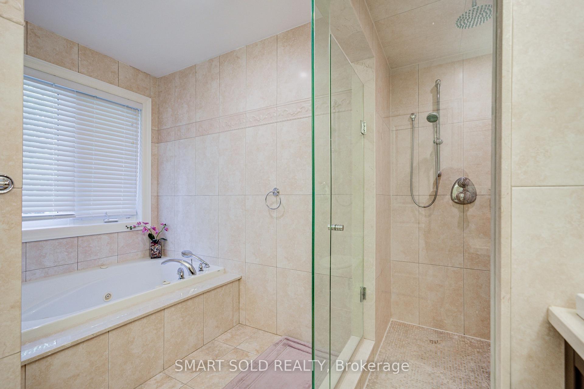 Photo 30 of 6 Brill Crescent, North York, Newtonbrook West — HOMEH