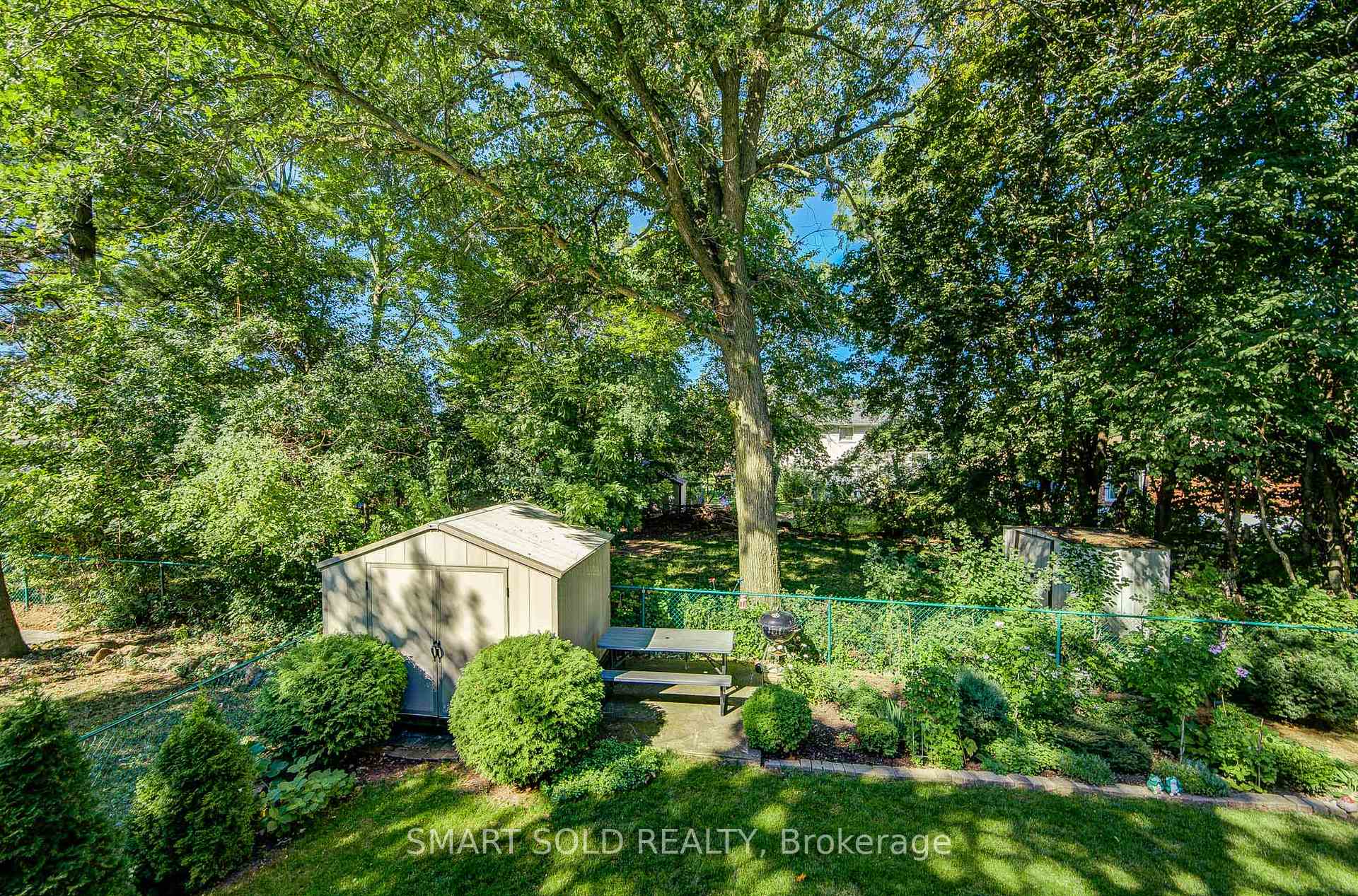 Photo 46 of 6 Brill Crescent, North York, Newtonbrook West — HOMEH