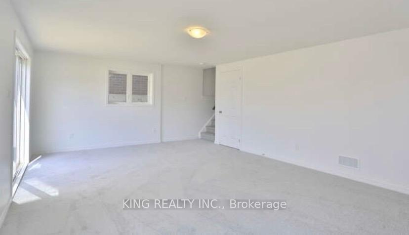 Photo 17 of 925 Tartan Court, Kitchener, Huron Park — HOMEH