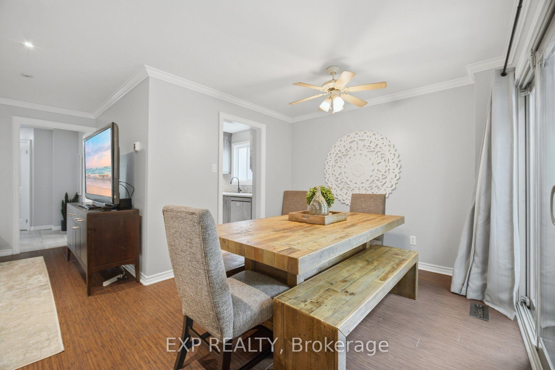 Photo 12 of 14 Royal Palm Drive, Brampton, Heart Lake East — HOMEH